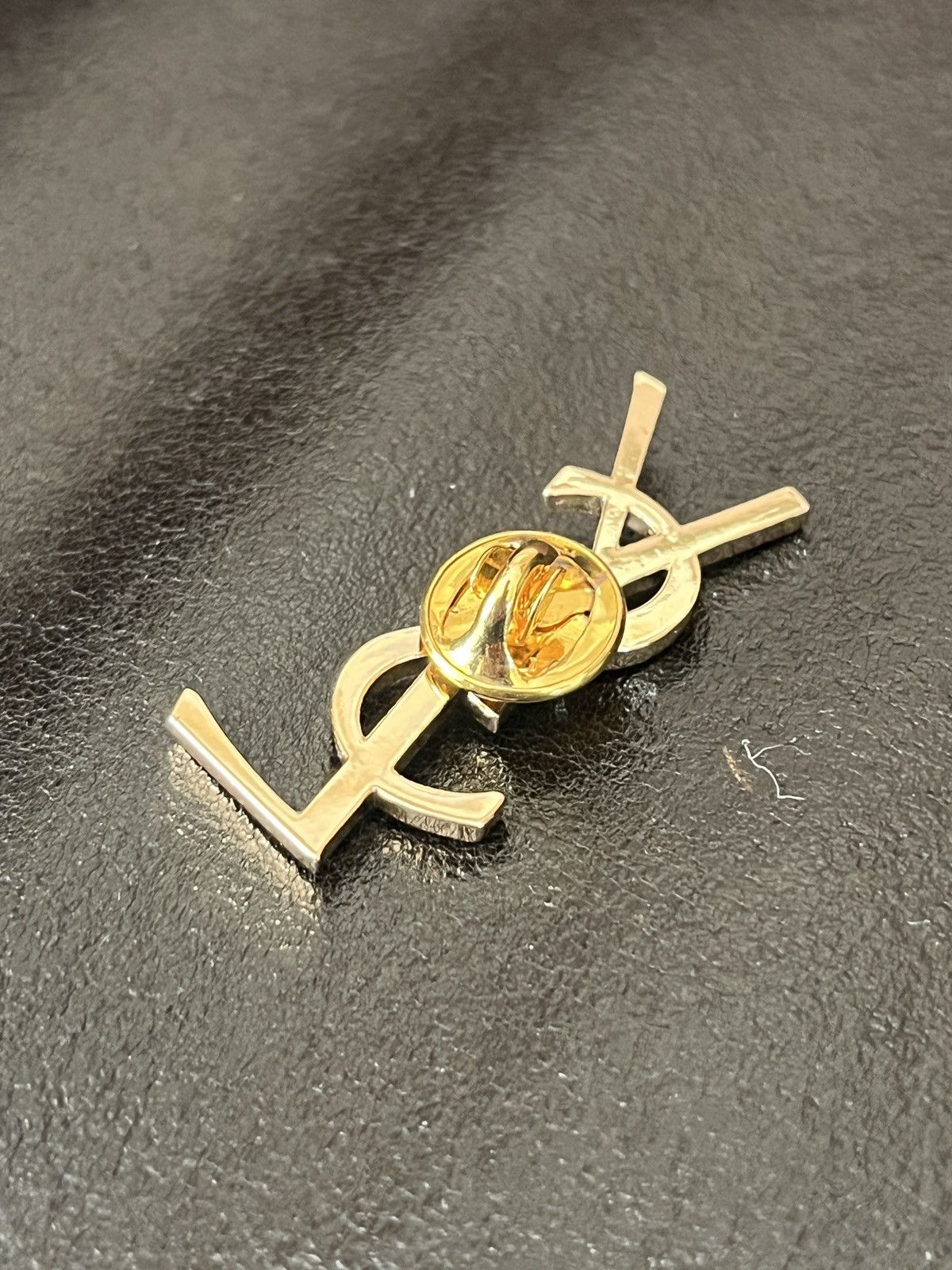 Yves Saint Laurent Yves Saint Laurent pin Size ONE SIZE - 6 Thumbnail