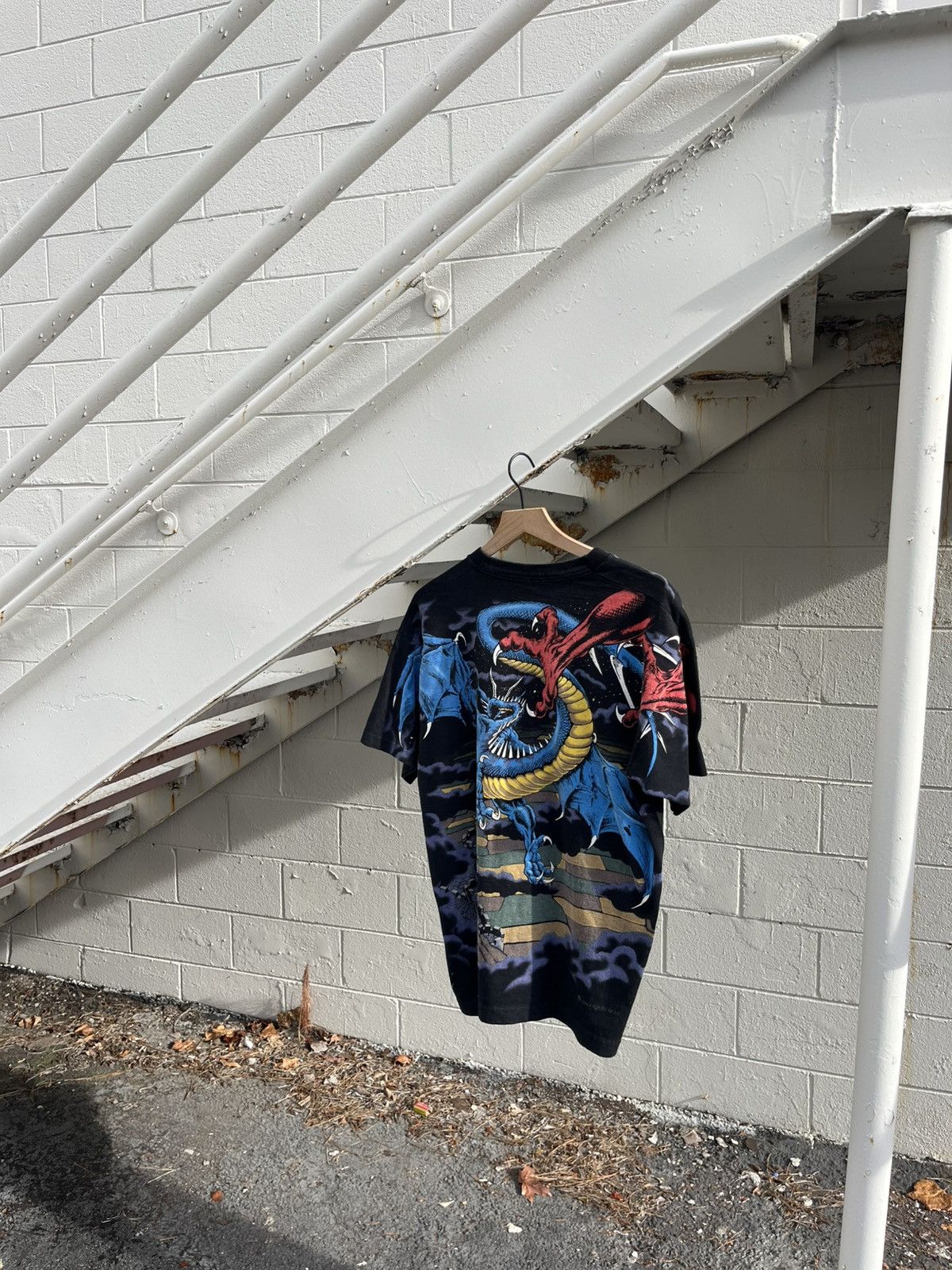 Liquid Blue Liquid blue ETERNAL DRAGONS all over print tshirt Size US L / EU 52-54 / 3 - 2 Thumbnail