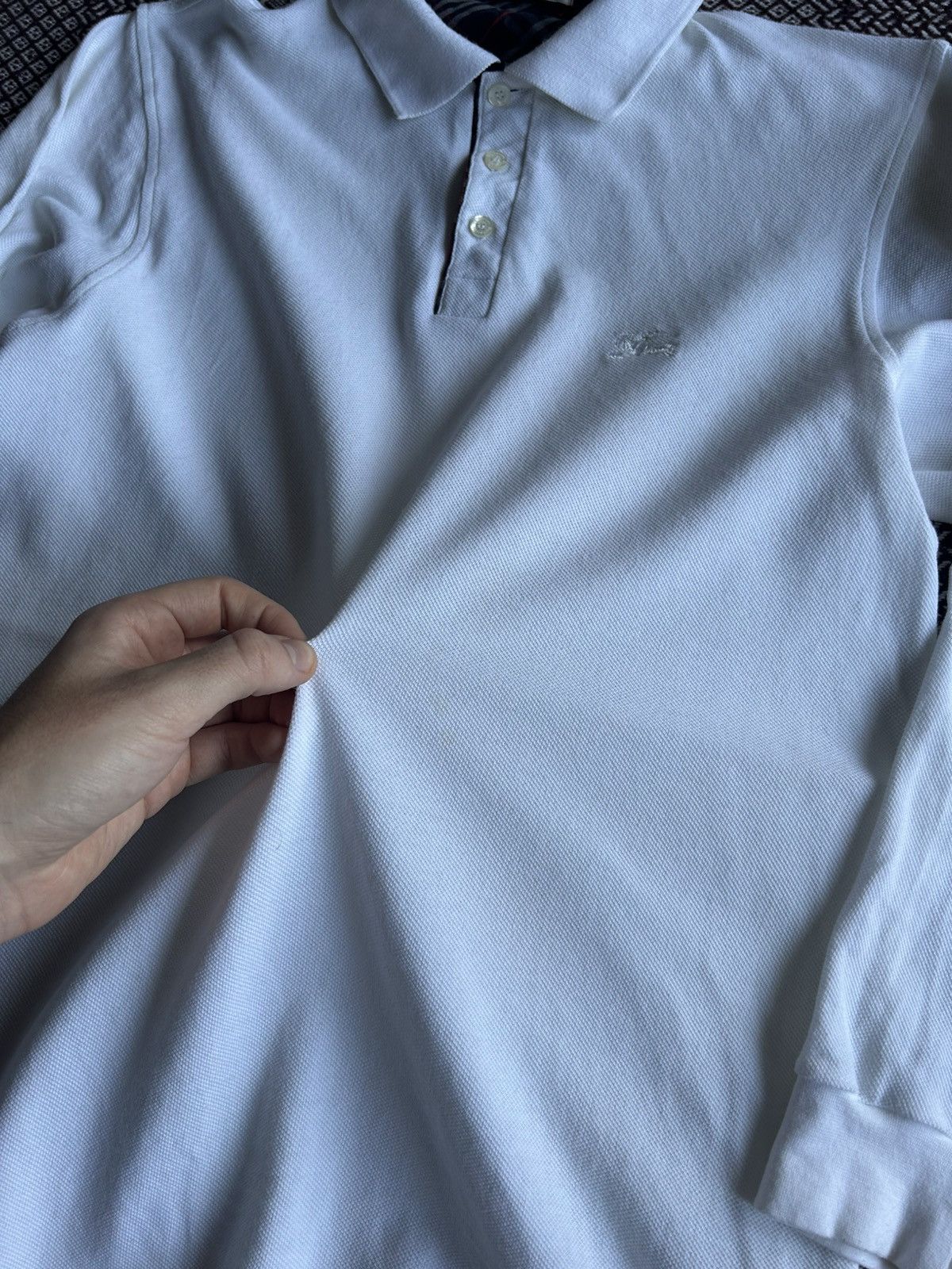 Burberry Vintage Burberry Long Sleeve Polo Solid Style Nova Check Size US S / EU 44-46 / 1 - 11 Thumbnail