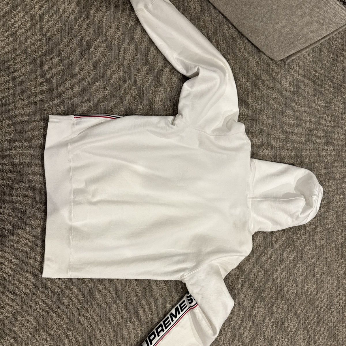 Supreme FW19 Supreme Text Rib Hooded sweatshirt Size M White Hoodie Size US M / EU 48-50 / 2 - 5 Thumbnail