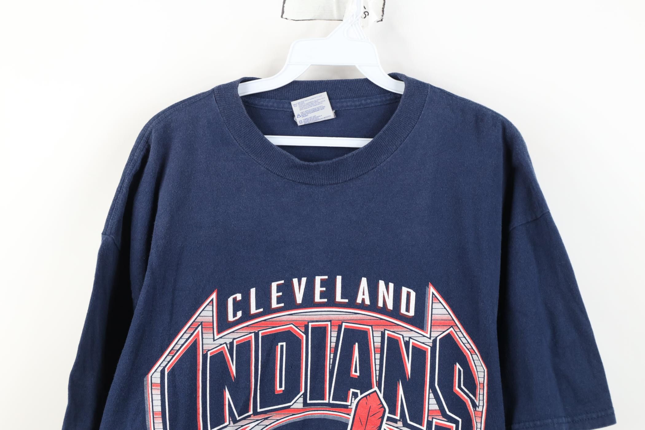 Vintage Vintage 90s Chief Wahoo Cleveland Indians Baseball T-Shirt Size US XL / EU 56 / 4 - 2 Thumbnail