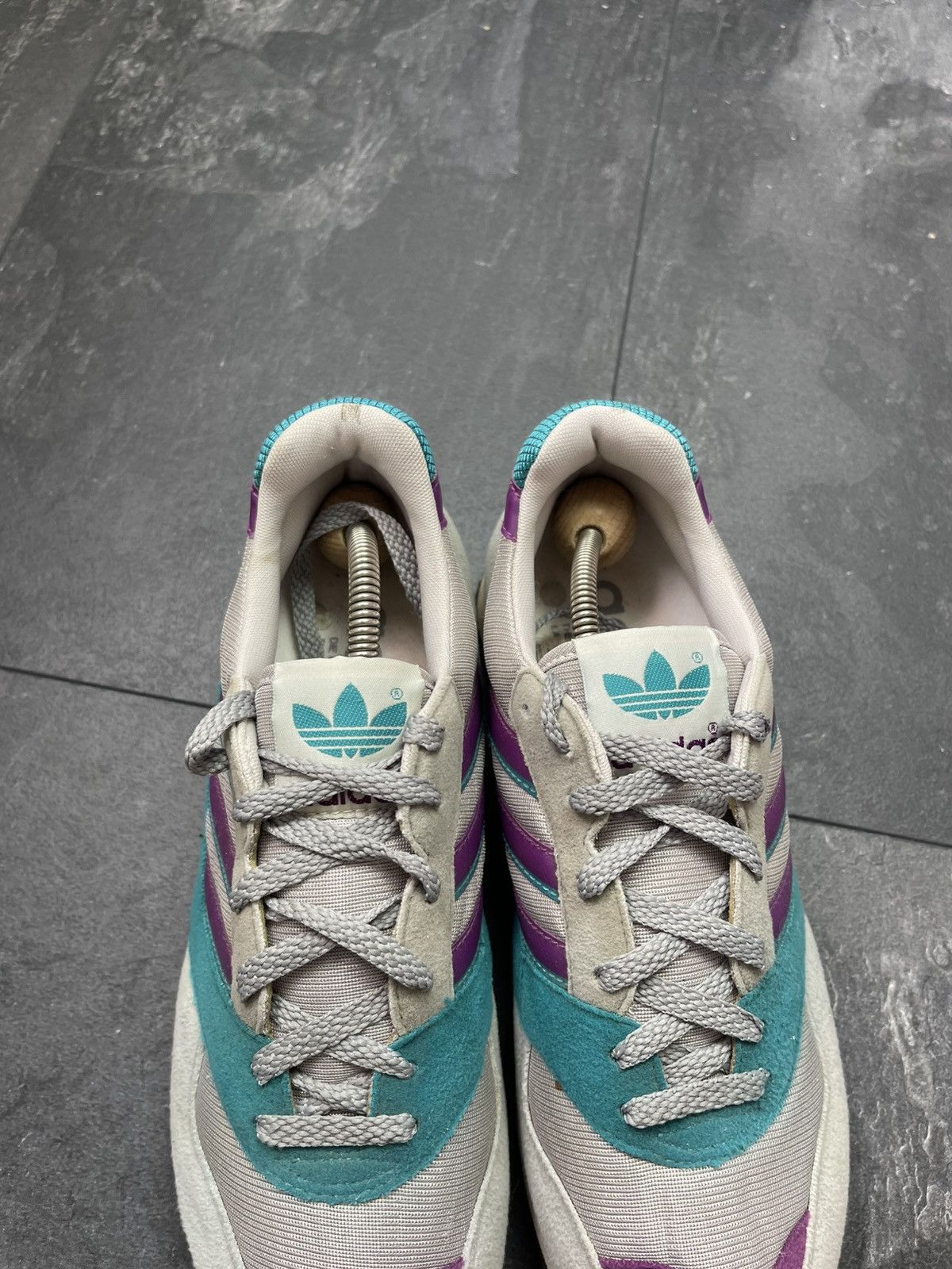 Adidas × Streetwear × Vintage Vintage 80’s Adidas Trainers Made in Philippines Size US 8 / EU 41 - 5 Thumbnail