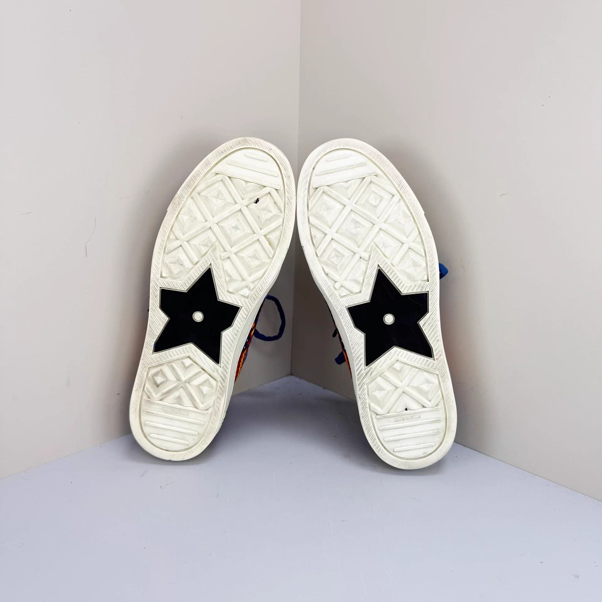 Dior Dior Embroidered Logo Casual Sneakers EUR 37 Size US 6 / IT 36 - 5 Thumbnail