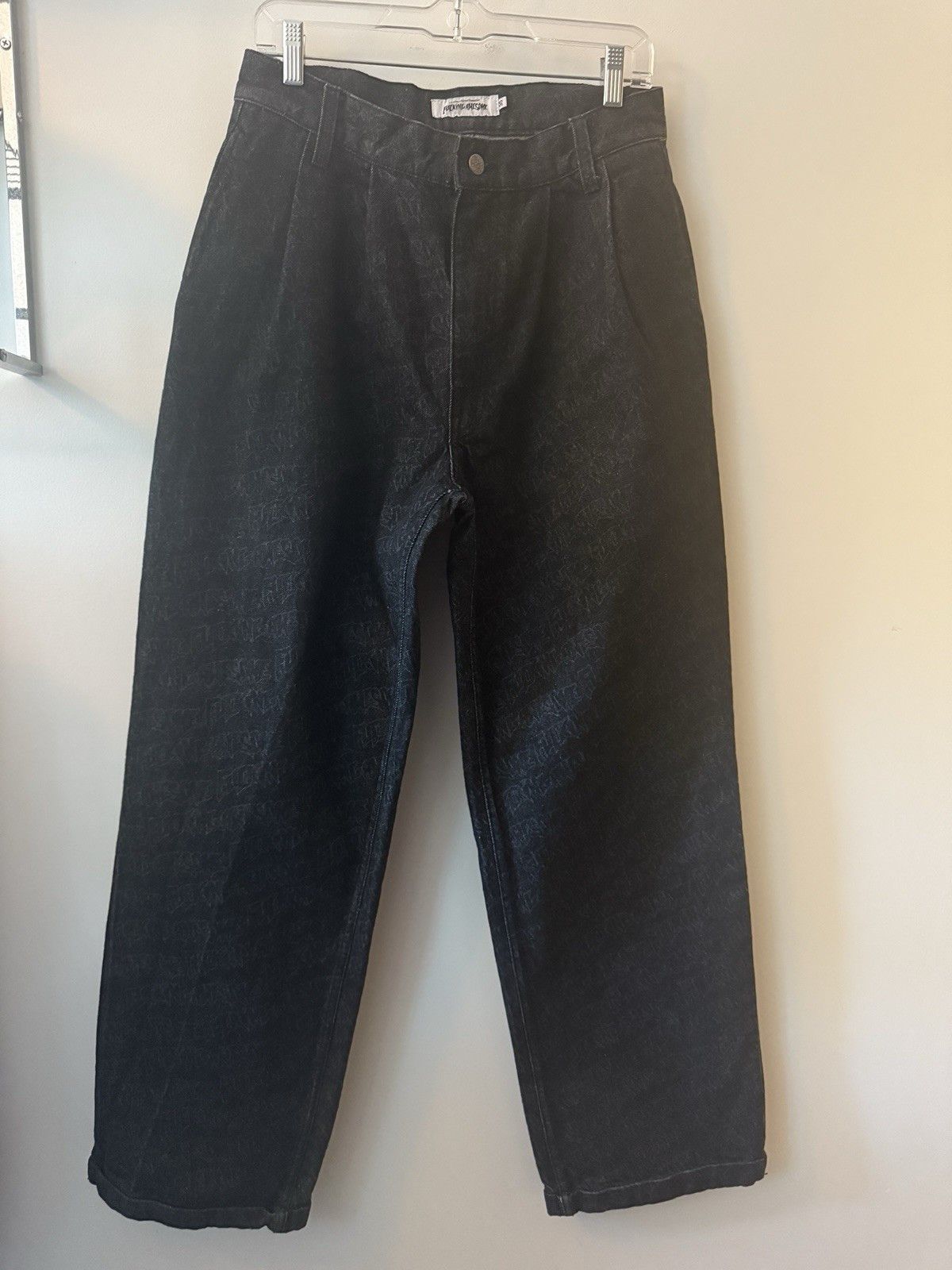 Fucking Awesome Black Pleated All Over Print Jeans Size 30 Size US 30 / EU 46 - 1 Thumbnail
