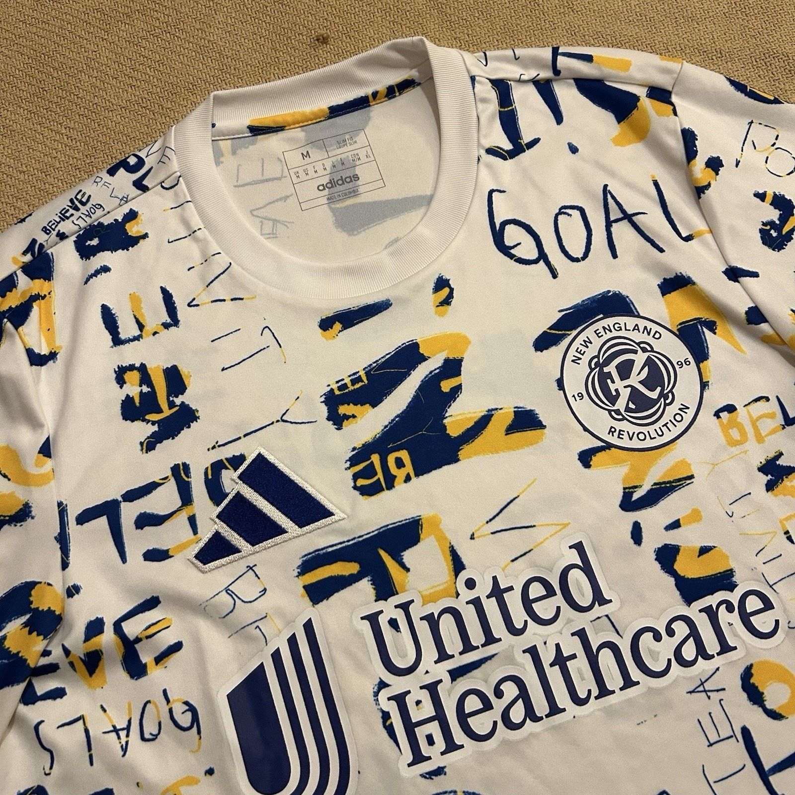 Adidas New England Revolution MLS Pre Match Soccer Jersey Medium Size US M / EU 48-50 / 2 - 2 Thumbnail