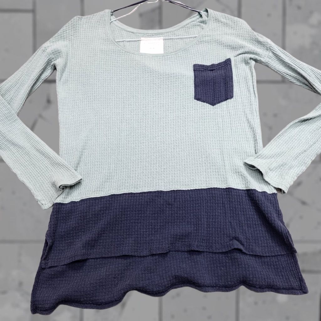 Free People Free People Top M Blue Teal Colorblock Long Sleeve Thermal Waffle Pocket Shirt Womens Size M / US 6-8 / IT 42-44 - 1 Thumbnail