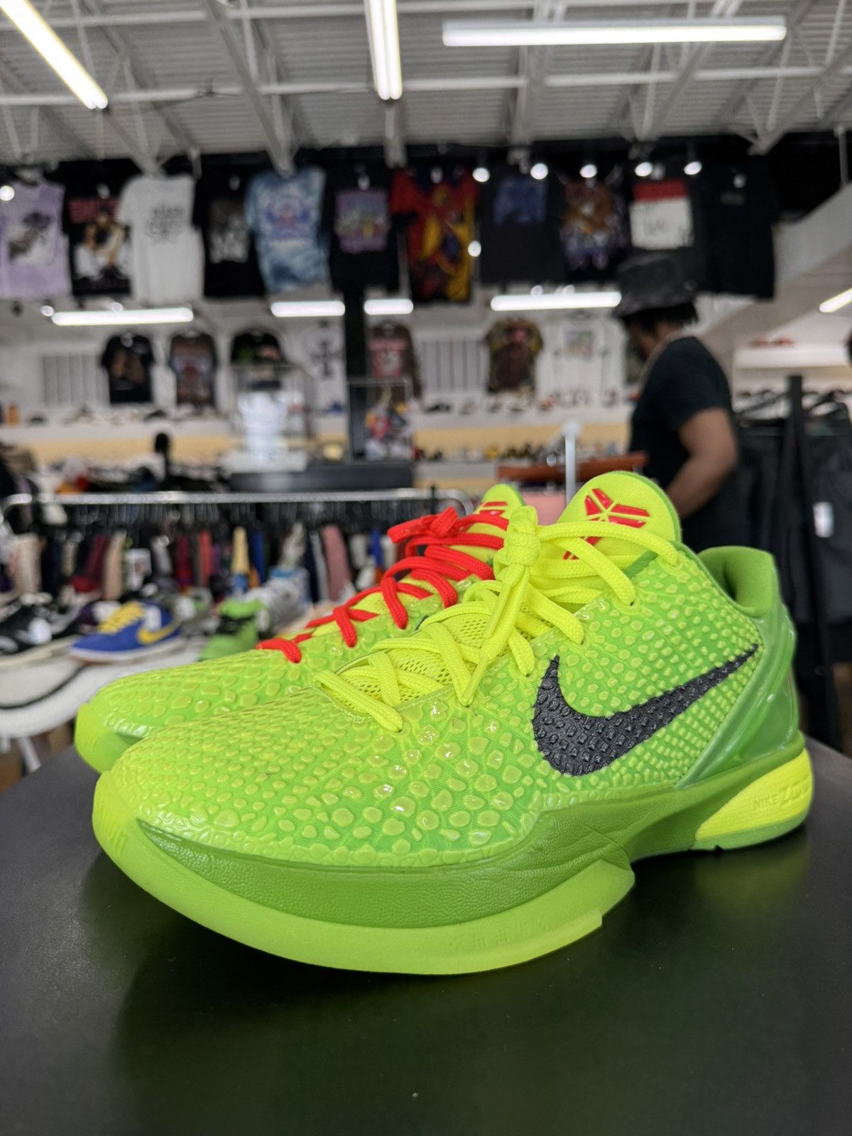 Nike Nike Kobe 6 Protro Grinch Size 9 (2020) Size US 9 / EU 42 - 1 Thumbnail