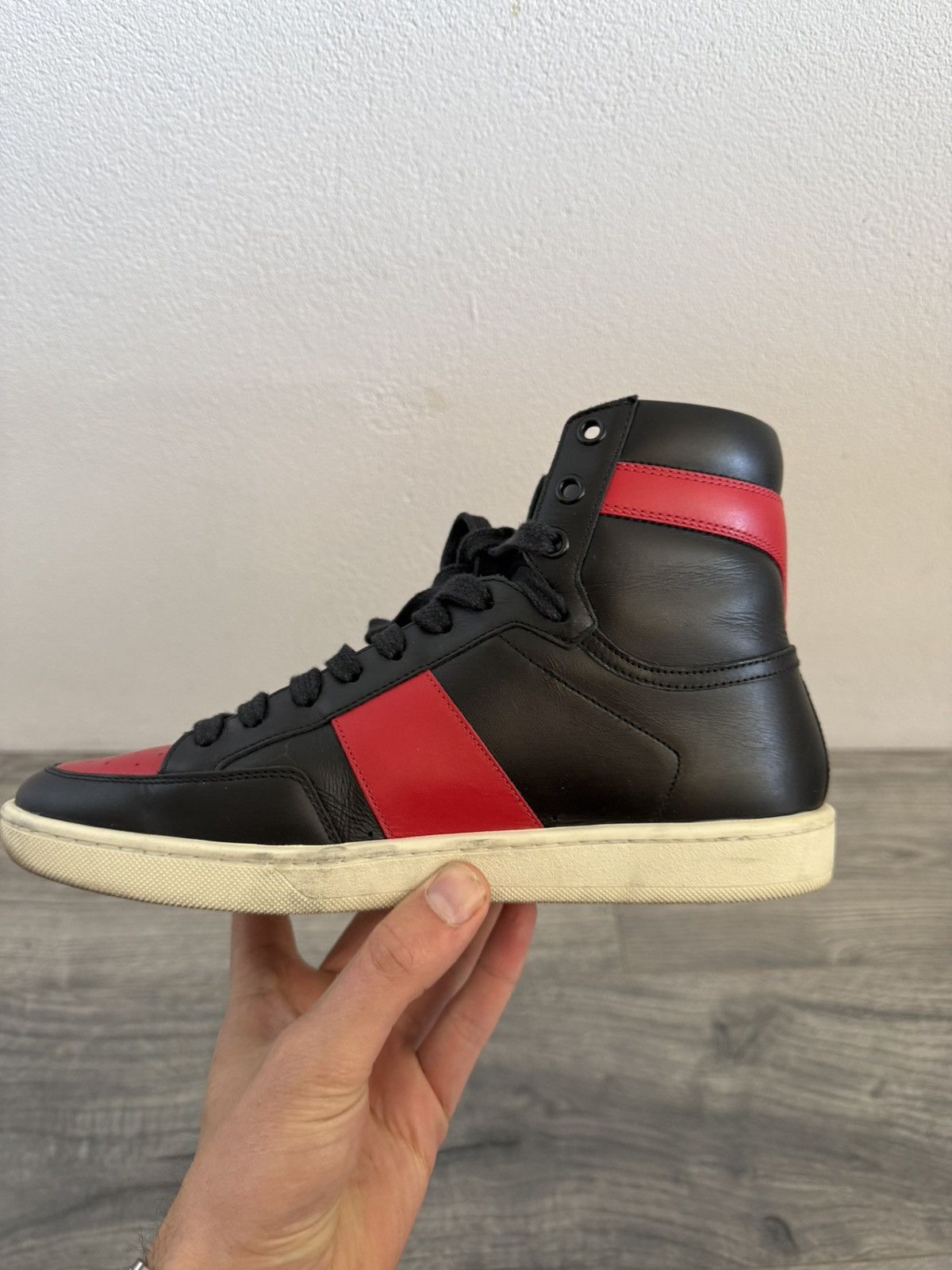 Saint Laurent Paris Saint Laurent Court Classic SL/10H Red & Black High-Tops Size US 6 / EU 39 - 9 Thumbnail