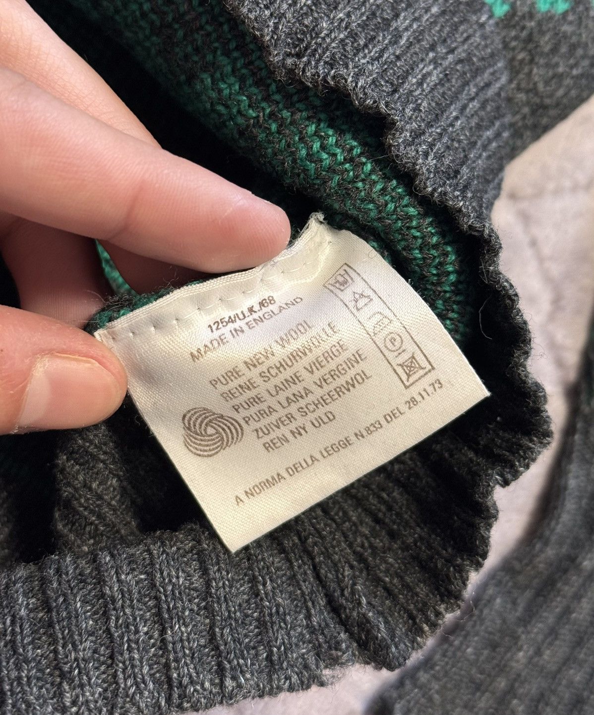 Japanese Brand × Vintage Vintage Alan Paine Wool Knitwear Sweater Size US L / EU 52-54 / 3 - 8 Thumbnail