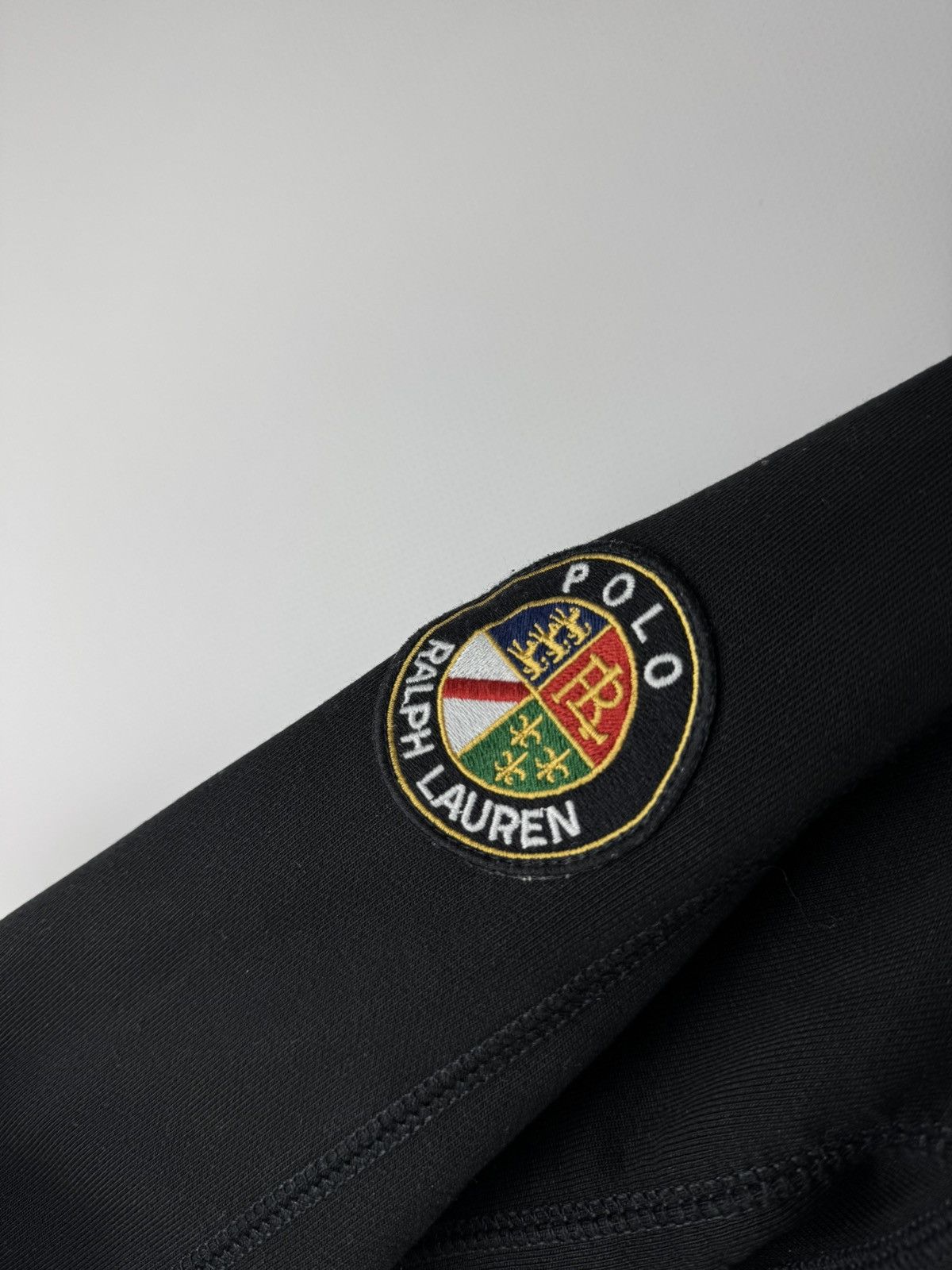 Polo Ralph Lauren Polo Ralph Lauren Crest Cookie Patch Zip-Up Hoodie Black Size US M / EU 48-50 / 2 - 2 Thumbnail
