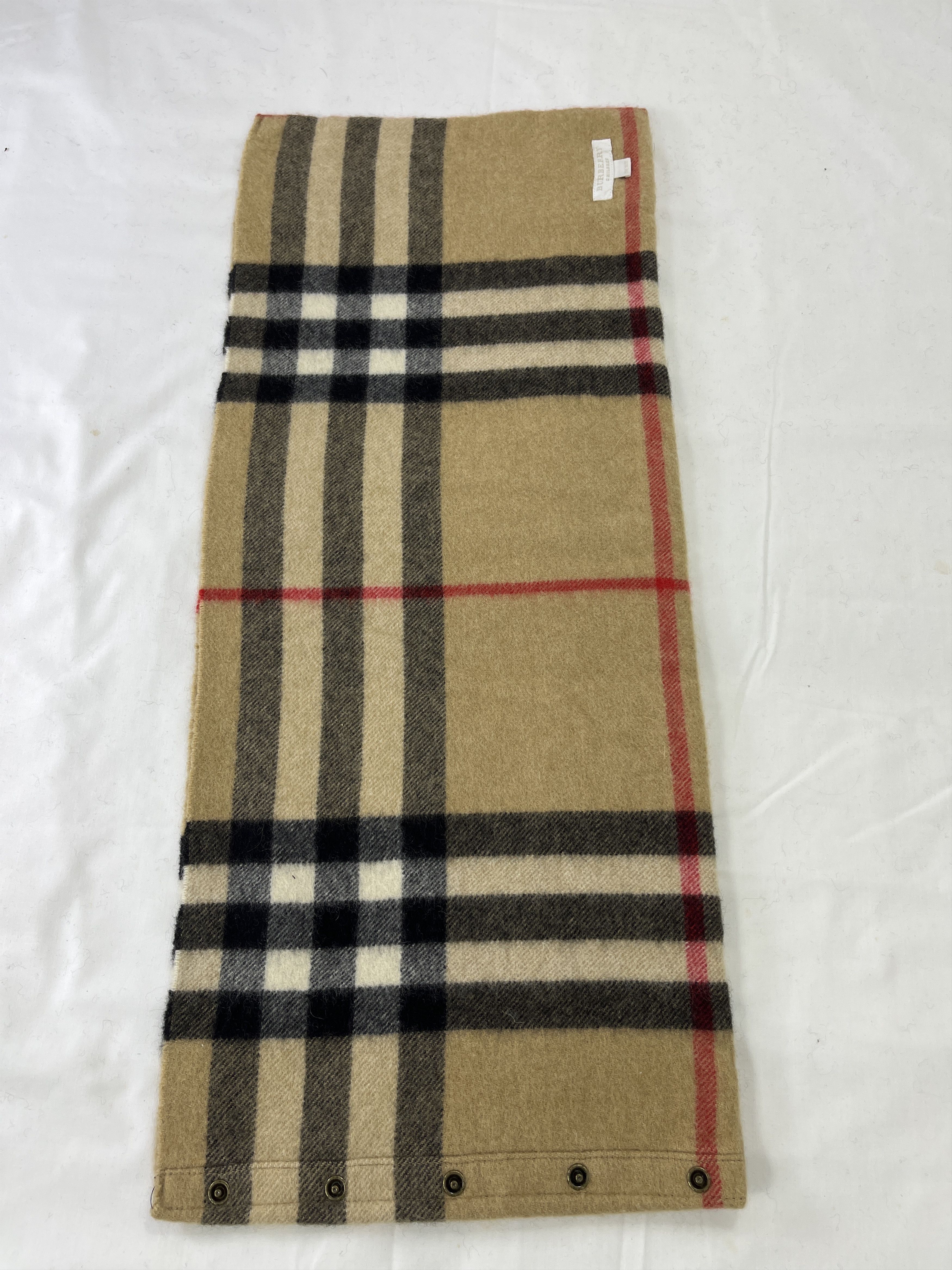 Burberry × Vintage Burberry Cashmere Snood T078 Size ONE SIZE - 1 Thumbnail