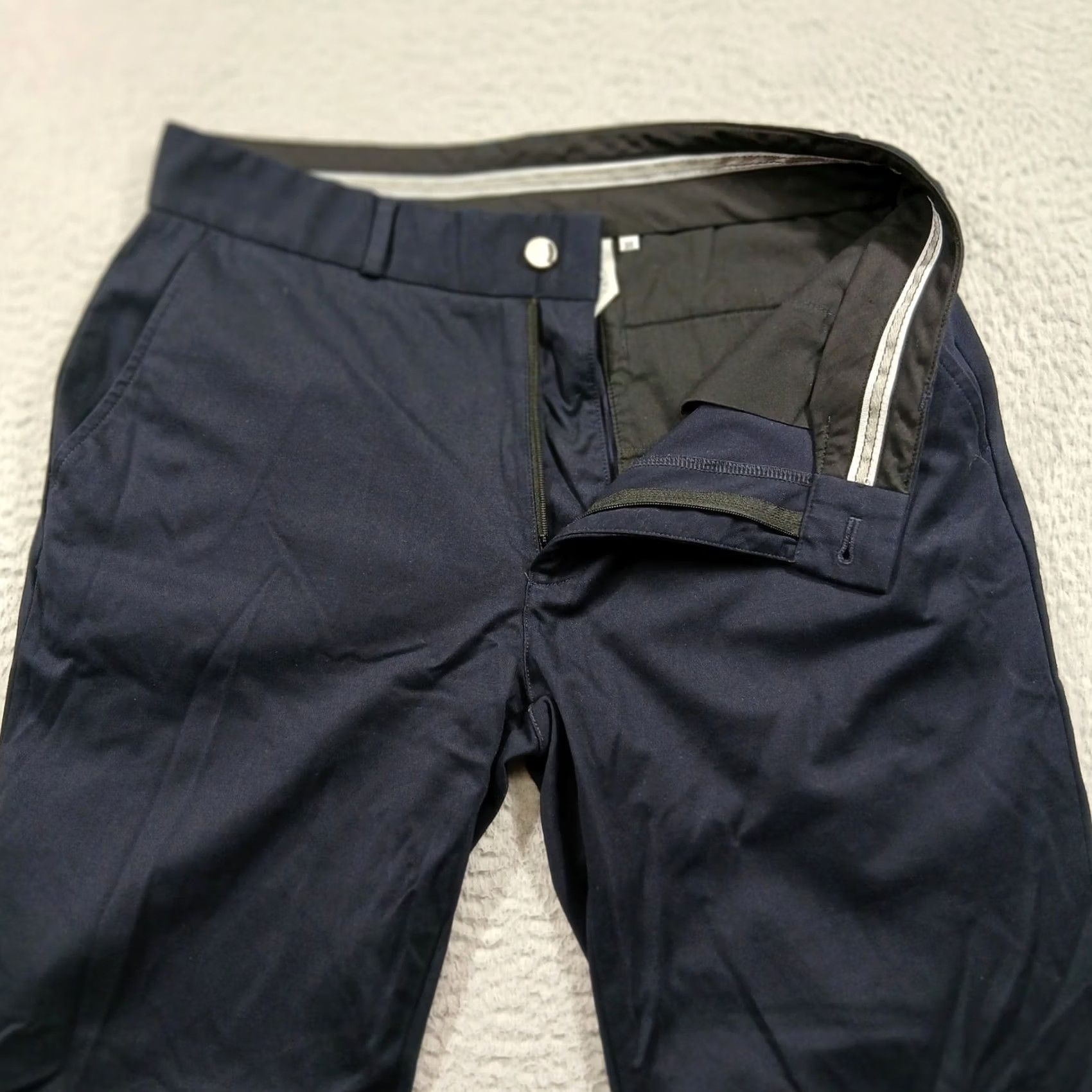 Old Navy Old Navy Men's Navy Athletic Ultimate Tech 4-way Stretch Chino Pants 31x30 EUC Size US 31 - 7 Thumbnail