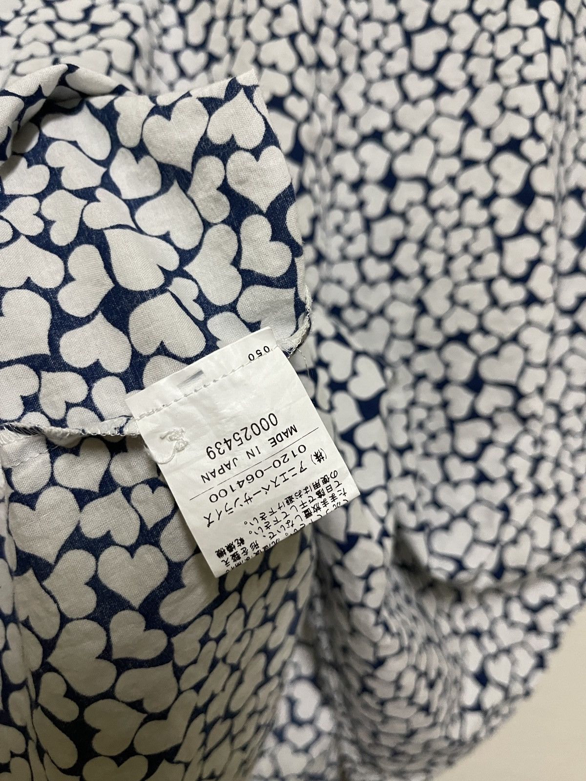 agnes b. Agnes b. Love Full Print Shirt Long Collar Size XS / US 0-2 / IT 36-38 - 13 Thumbnail