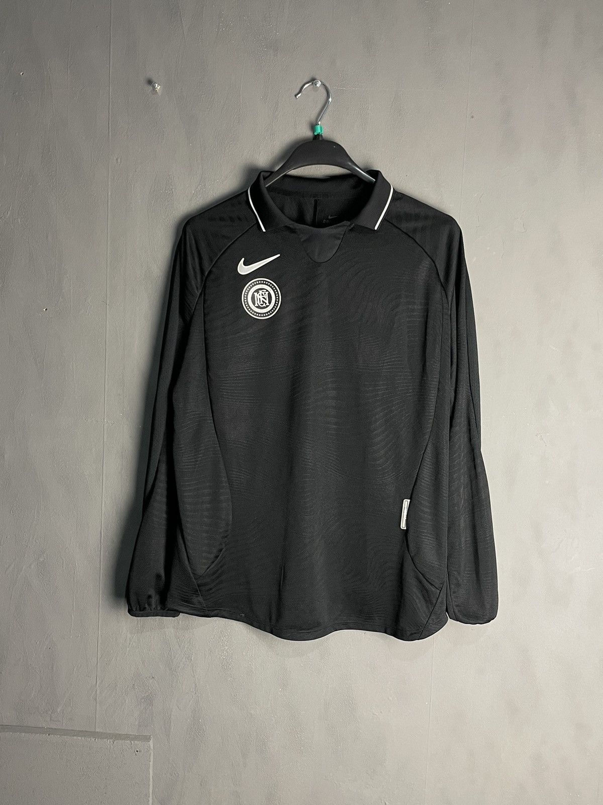 Nike Nike Inter Milan training longsleeve jersey Size US S / EU 44-46 / 1 - 1 Thumbnail