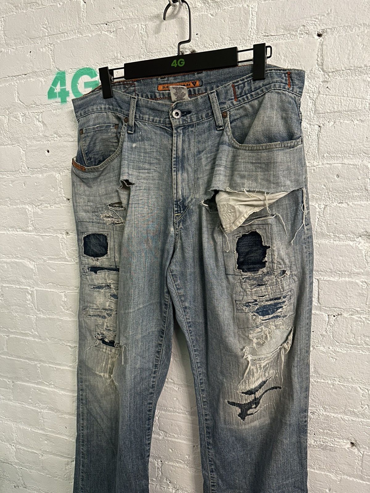Vintage VINTAGE THRASHED OUT PREMIUM JEANS Size US 32 / EU 48 - 2 Thumbnail