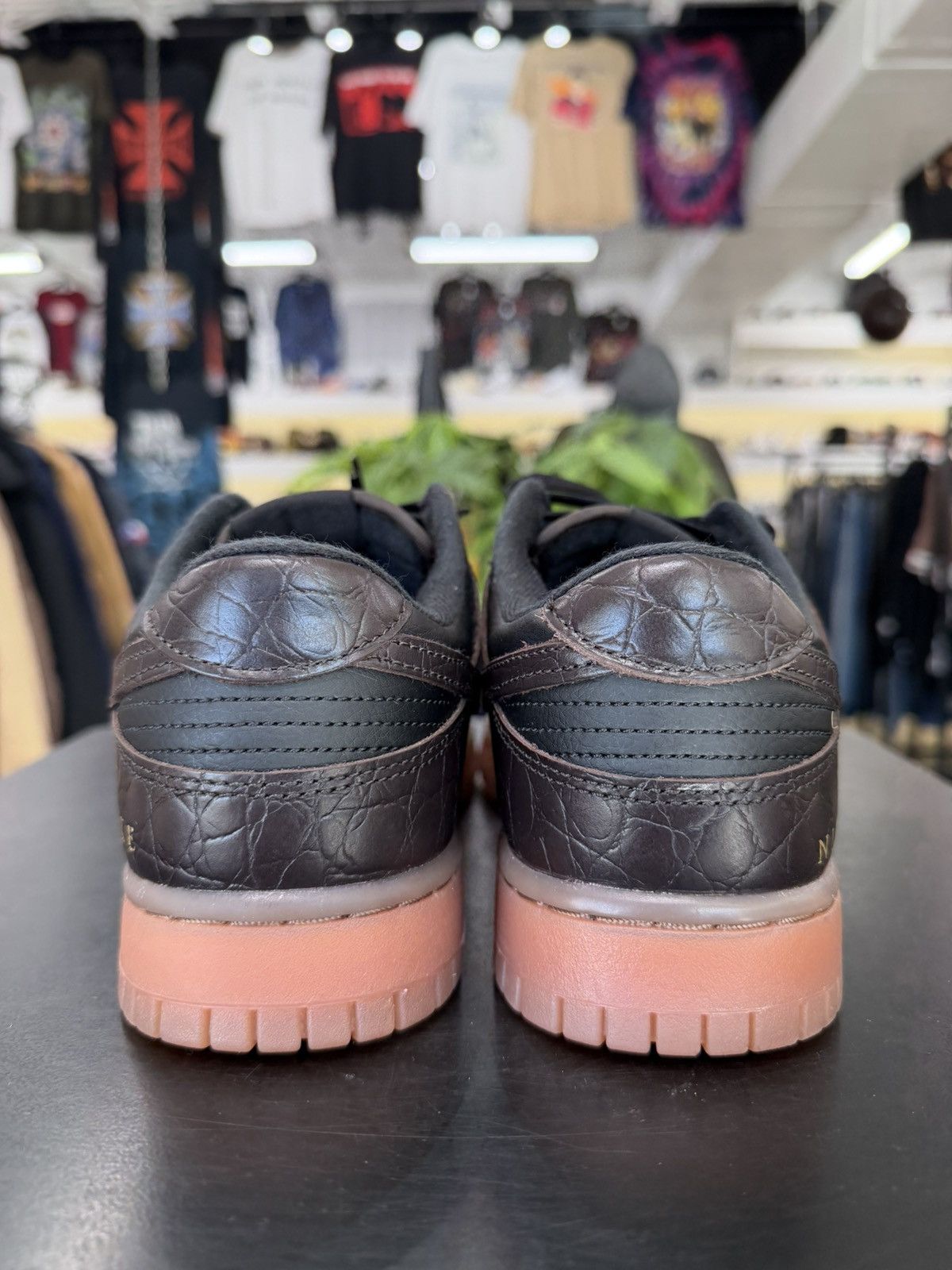 Nike Nike Dunk Low Velvet Brown Black Size 9 (2022) Size US 9 / EU 42 - 5 Thumbnail