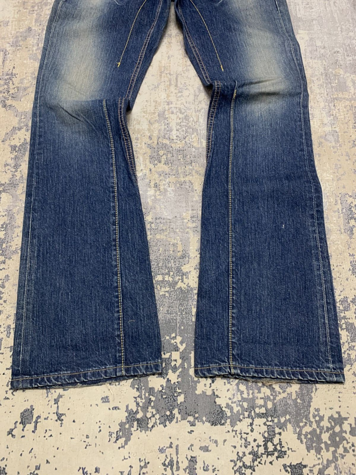 Edwin EDWIN 503 BLUE TRIP FLARE JEANS Size US 31 - 3 Thumbnail