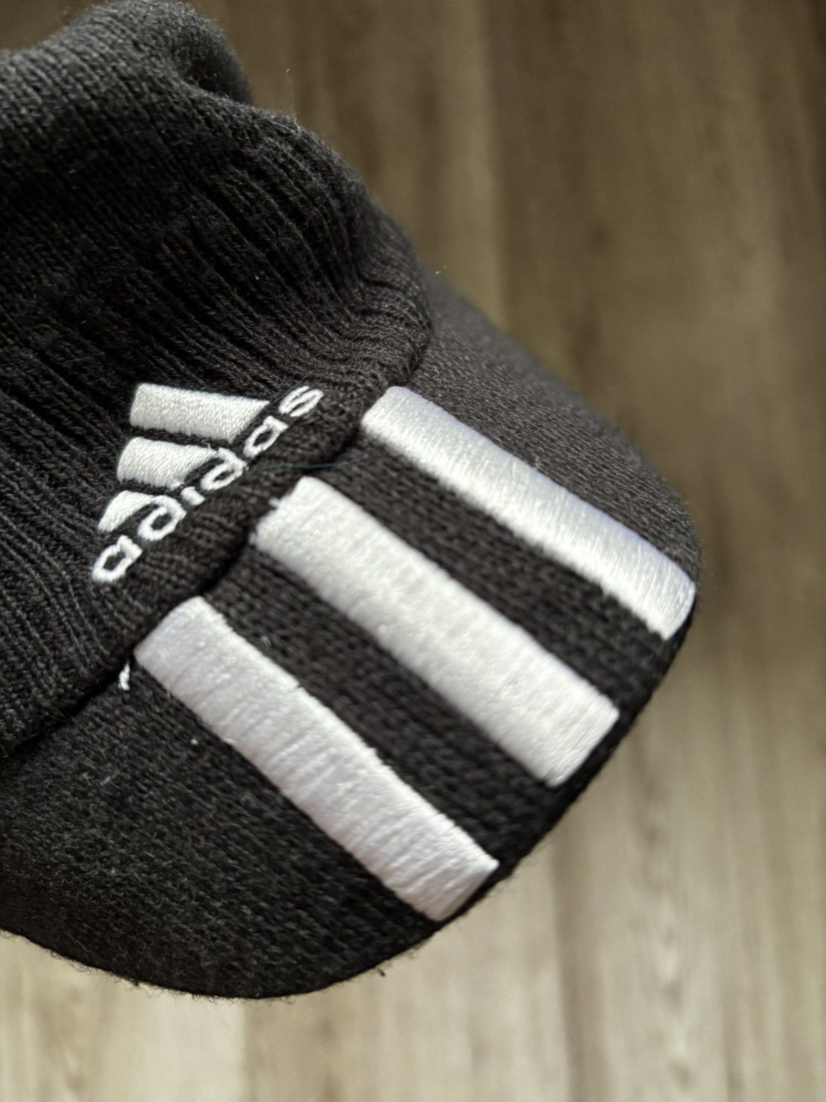 Adidas RARE Adidas Beanie Hat Black Stripes Logo 2010 Archive Size ONE SIZE - 7 Thumbnail