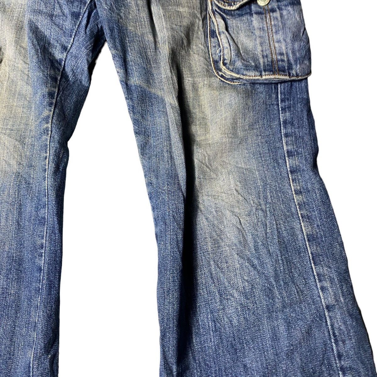 2000's Flared Seawash 3D Multipocket Jeans