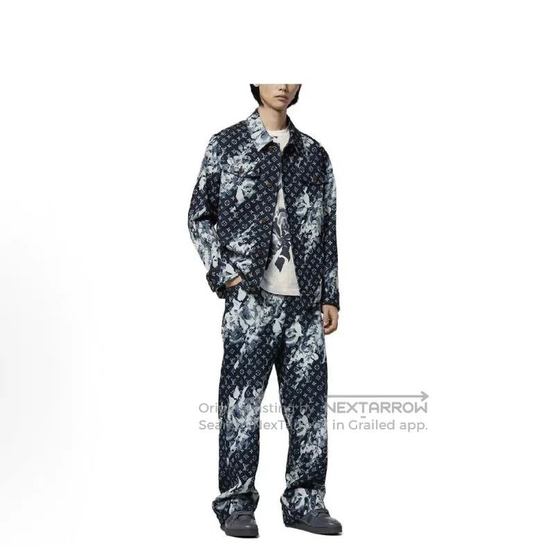Louis Vuitton Louis Vuitton Tie-dyed full-print denim jacket Size US S / EU 44-46 / 1 - 7 Thumbnail