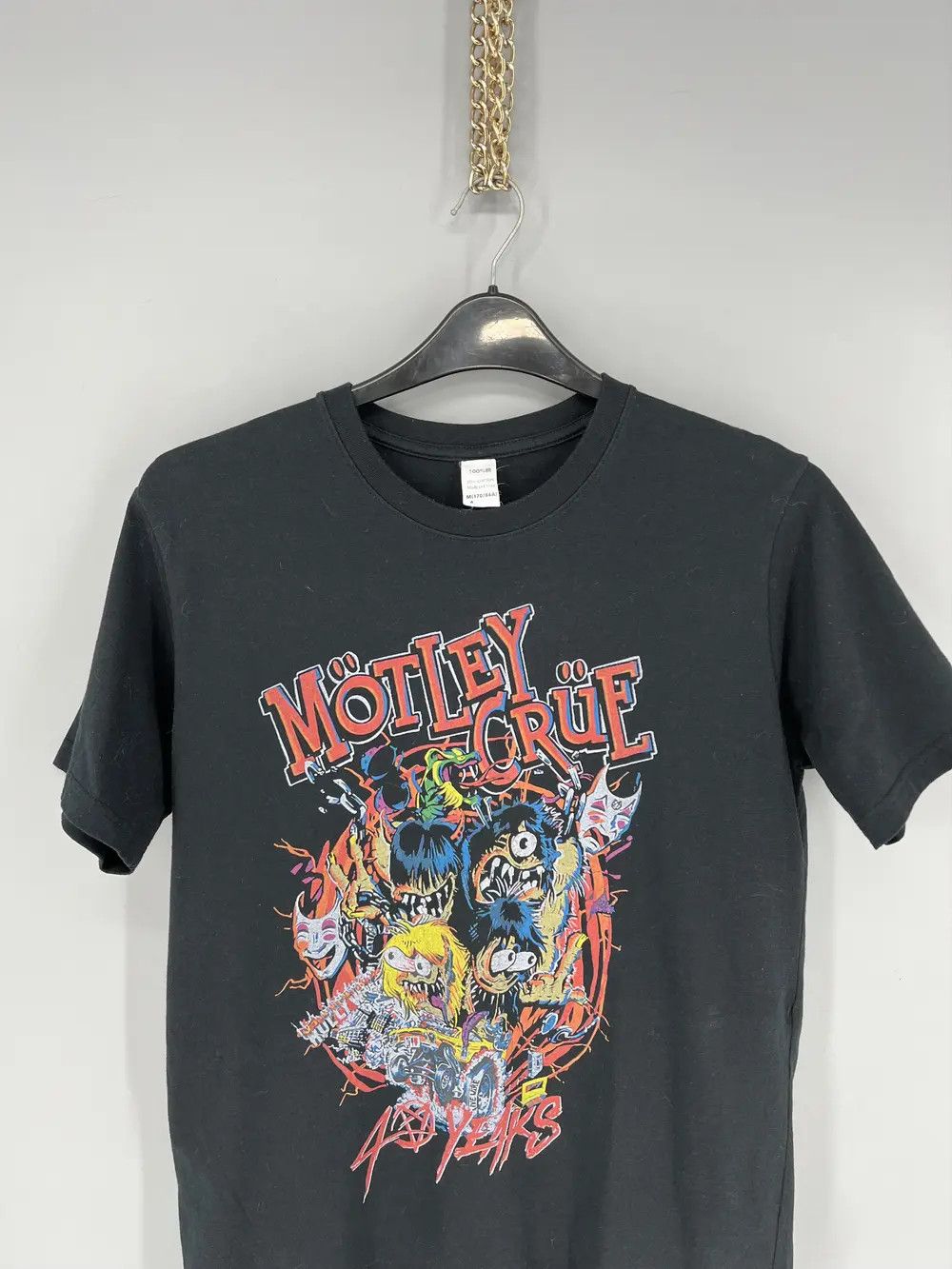 Band Tees Vintage Y2K Motley Crue Tour Tee Band Rock T Shirt Size US M / EU 48-50 / 2 - 6 Thumbnail