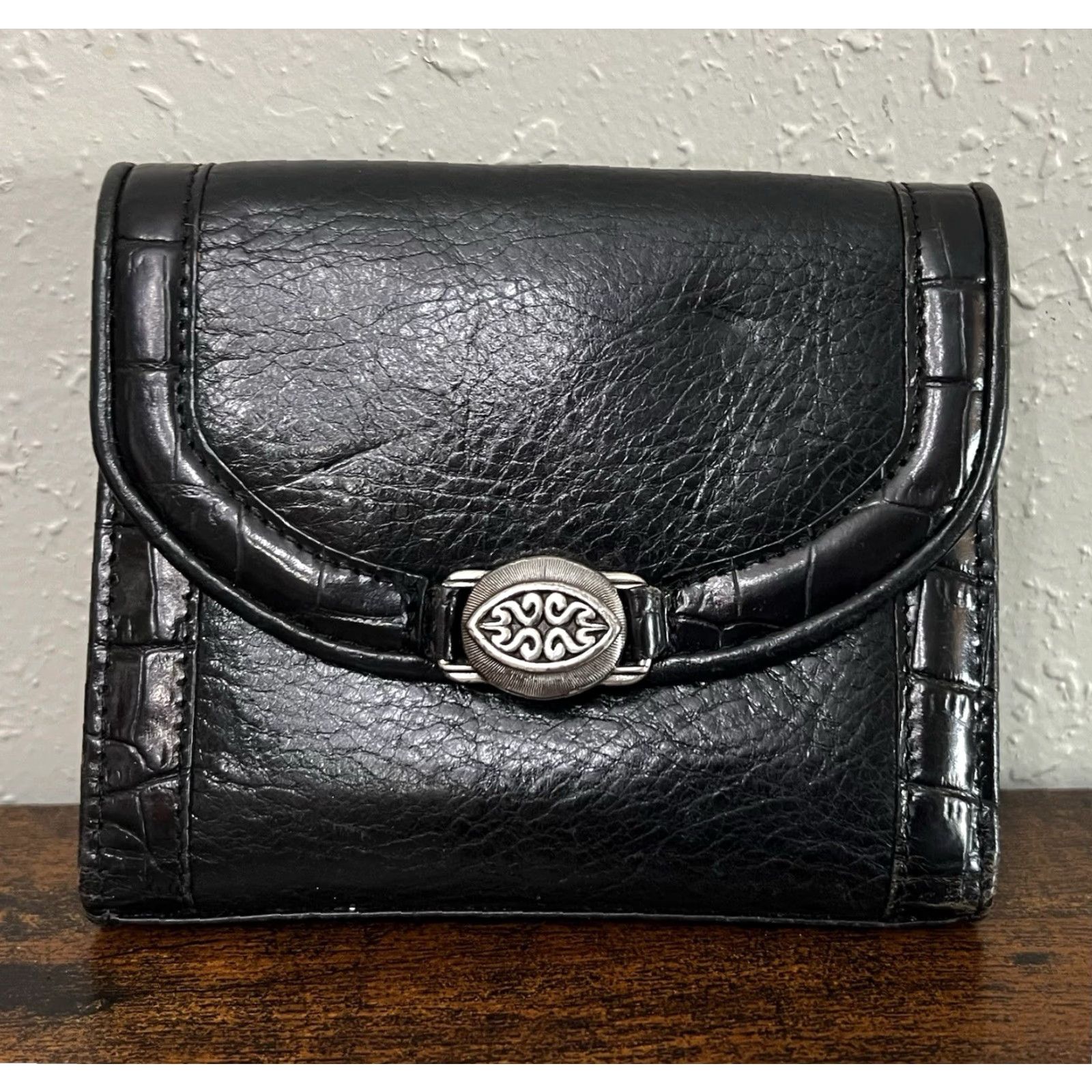 Brighton Brighton Wallet Bi-Fold Leather Black Womens Silver Credit Card Folding Croc Leather Bifold 5.5” x 4.5” Good Condition Size ONE SIZE - 3 Thumbnail