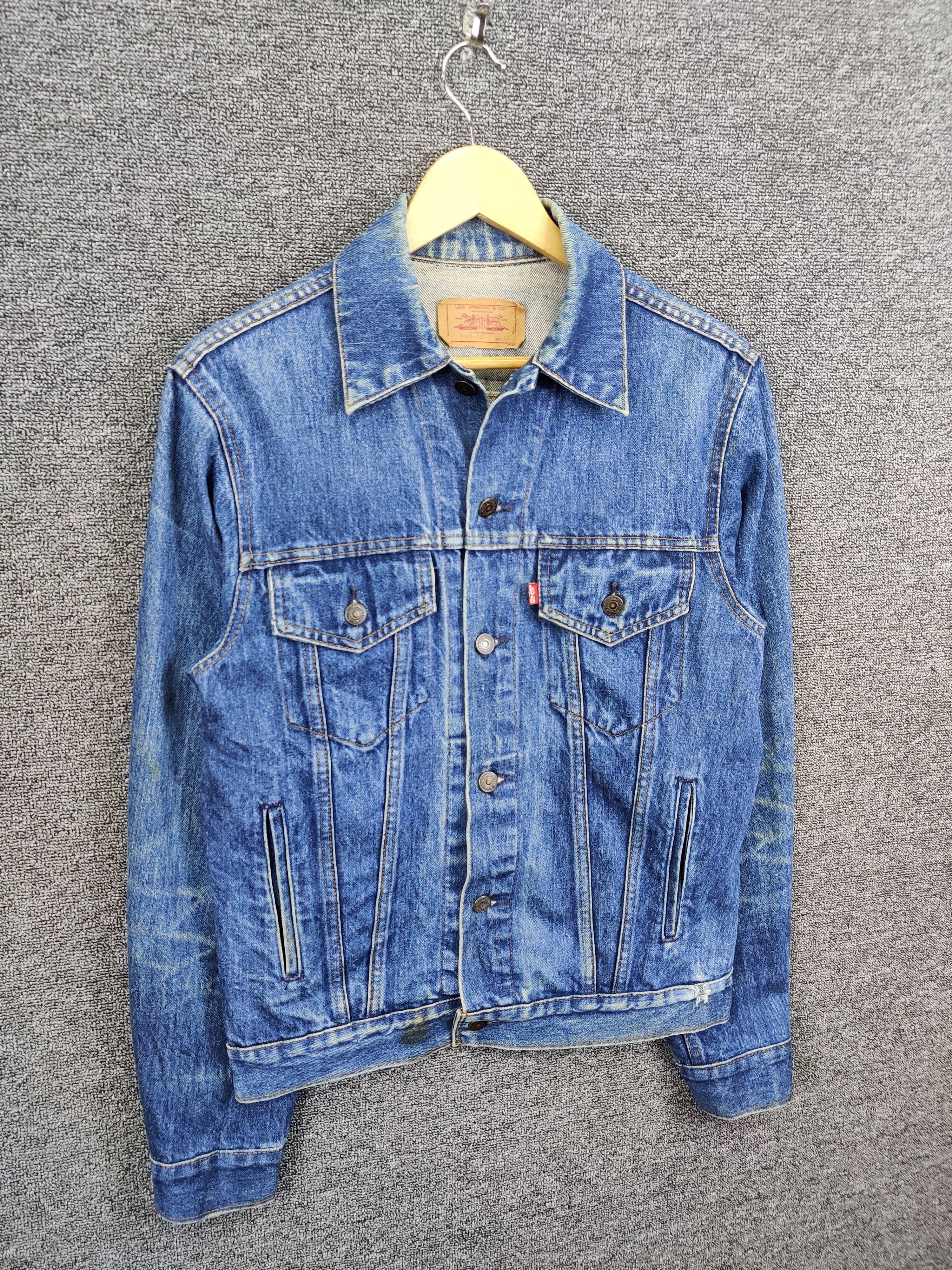 Levi's Vintage Clothing Vintage 90s Levi's 71506 Denim Trucker Jacket Size US M / EU 48-50 / 2 - 5 Thumbnail