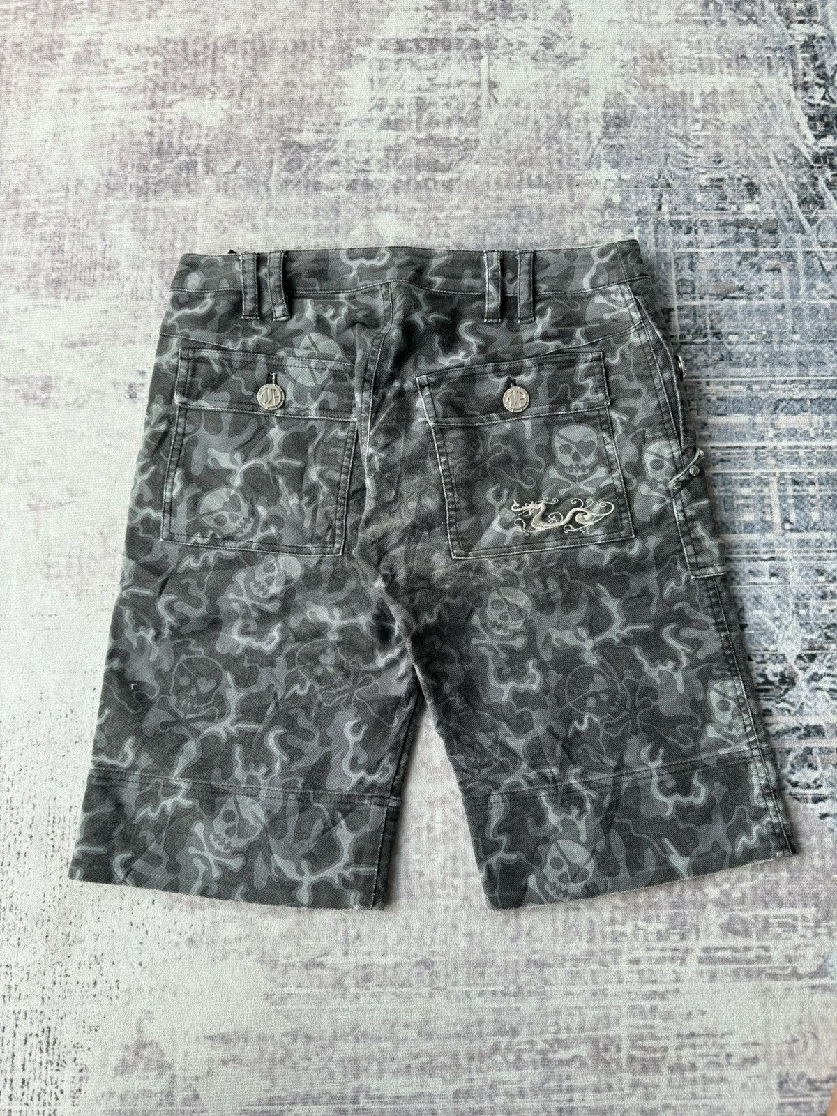 Japanese Brand × Vintage Dance With Dragon Studded Skull Punk Poem Short Denim Size US 30 / EU 46 - 5 Thumbnail