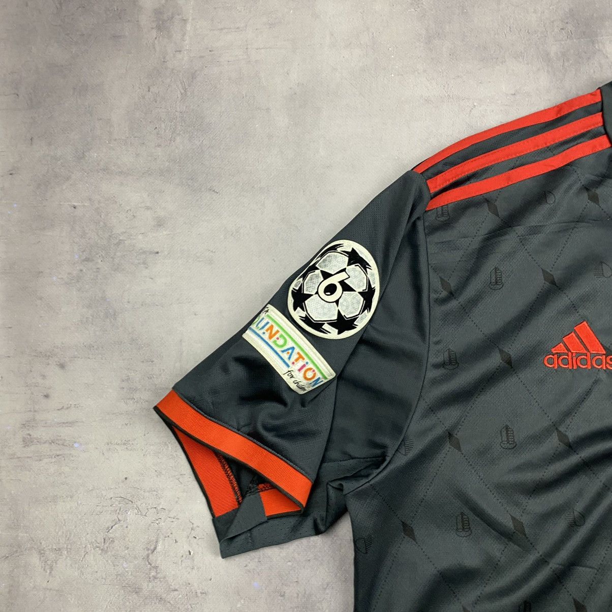 Adidas HERNANDEZ ! ADIDAS BAYERN MUNICH TEE CHAMPIONS LEAGUE Size US XXL / EU 58 / 5 - 3 Thumbnail
