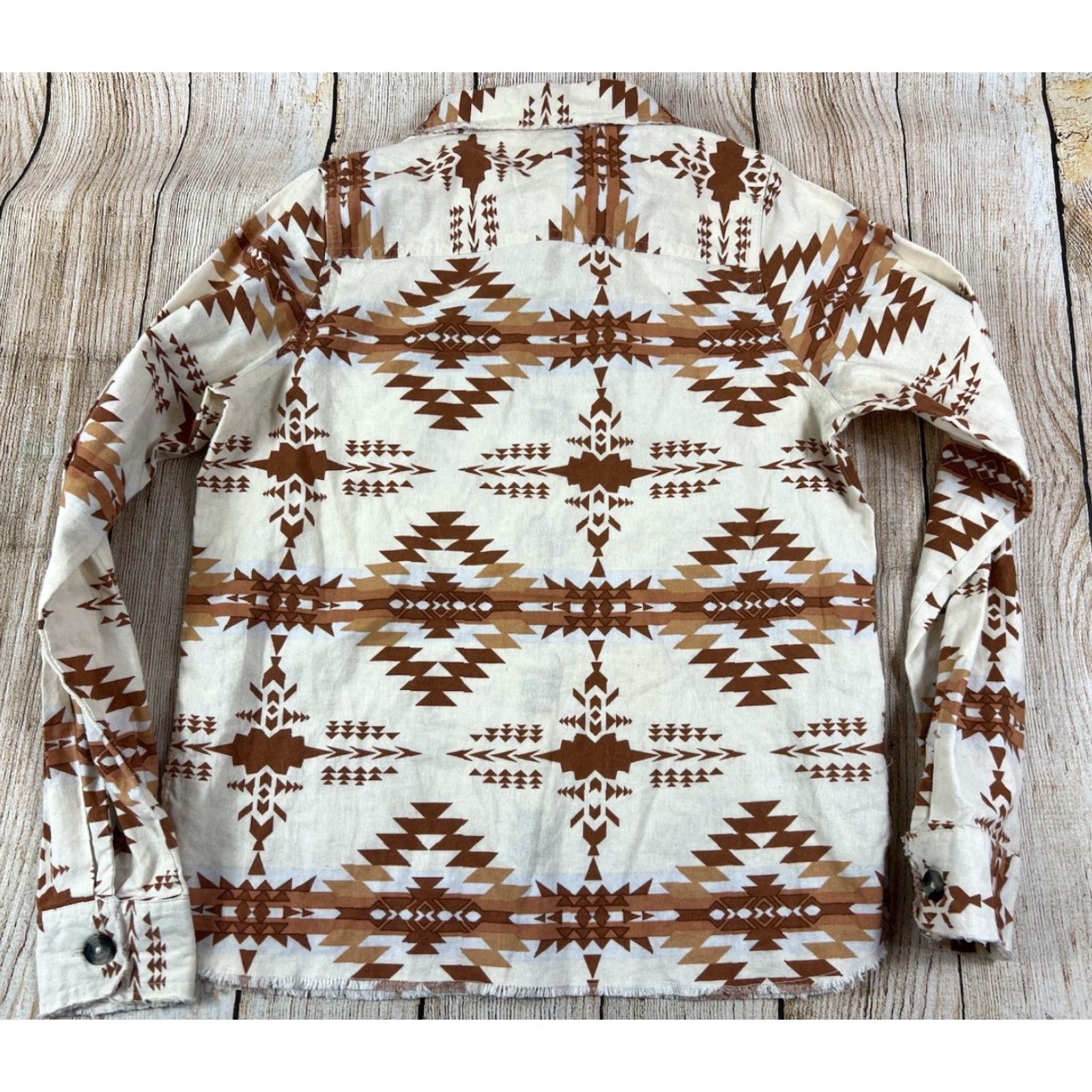 BKE BKE Shirt Women’s Aztec Washed Cream Rust Button Frayed Hem Size S Long Sleeve Ivory Color Button-Up 100% Cotton Highway? Size S / US 4 / IT 40 - 2 Thumbnail