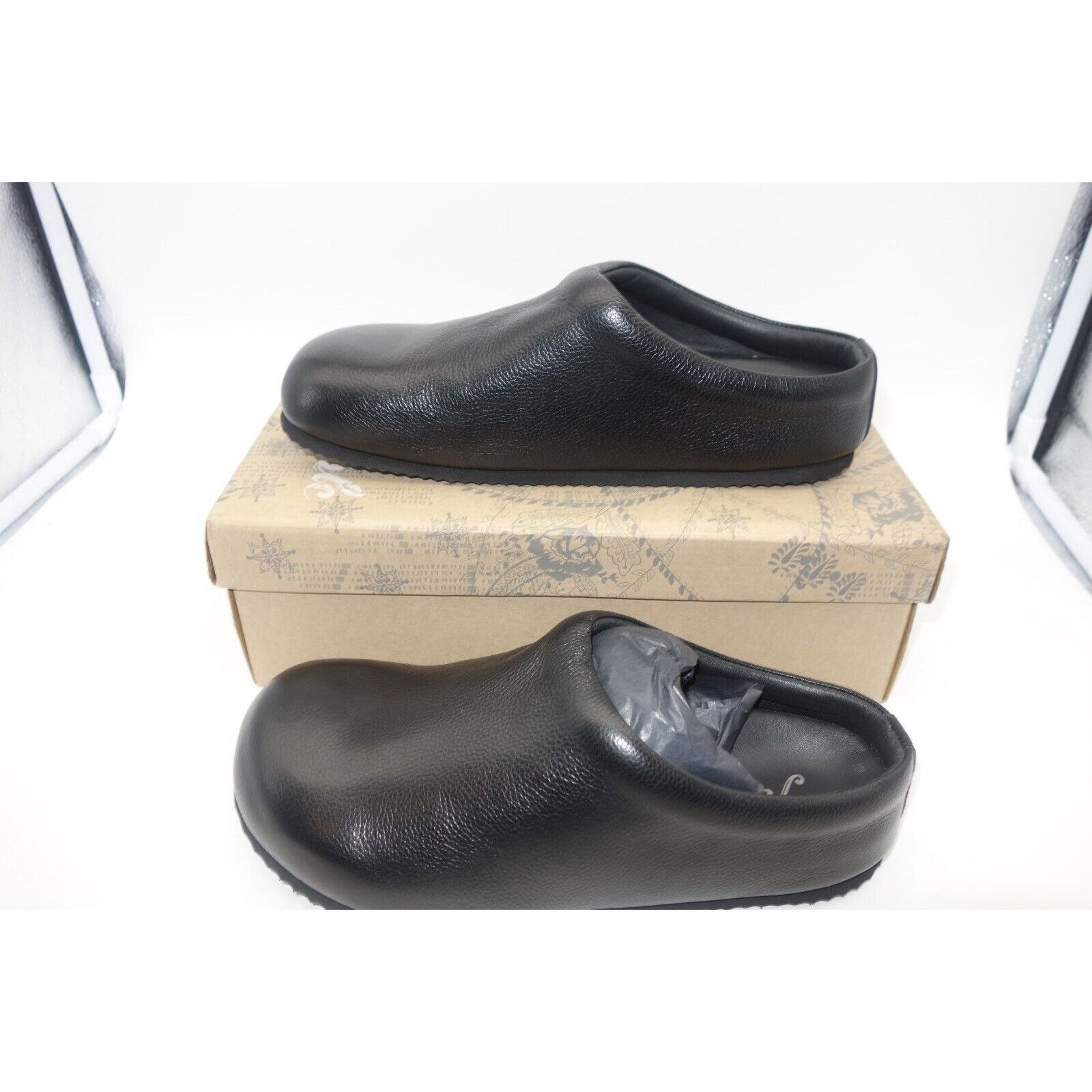 Free People NEW Free People Black Cambria Footbed Clogs FP Collection Size US 6 / IT 36 - 2 Thumbnail