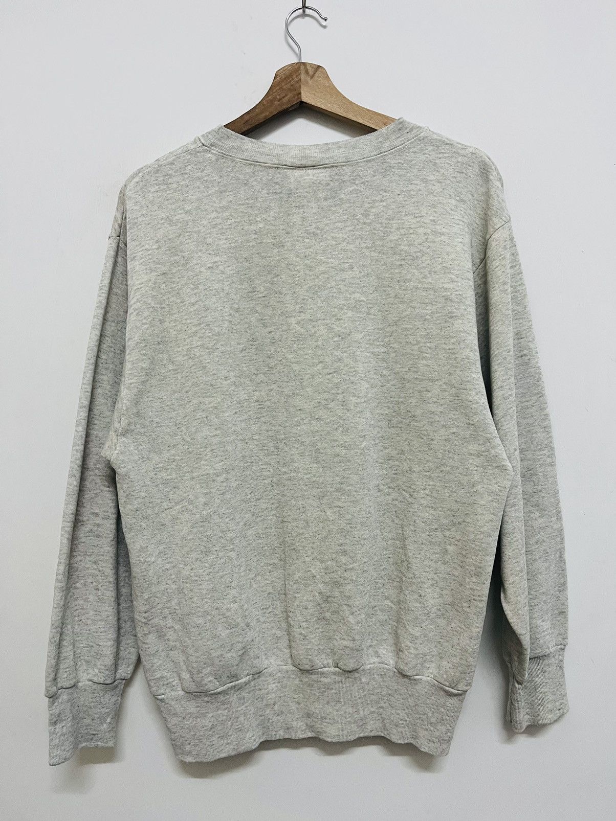 Disney × Mickey Mouse × Vintage Vintage 90s Mickey Mouse Sweater Thrashed Size US M / EU 48-50 / 2 - 11 Thumbnail