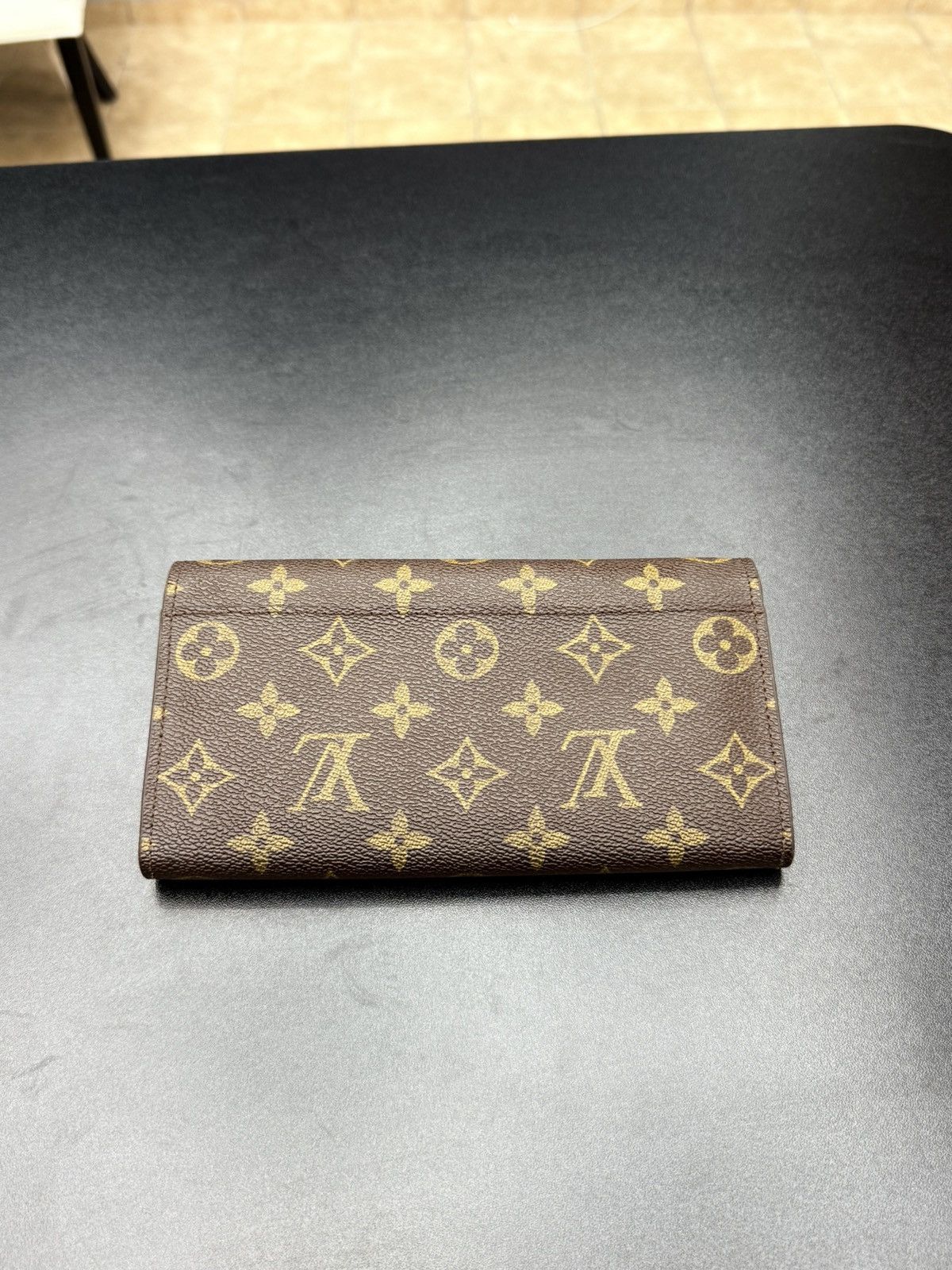 Louis Vuitton Louis Vuitton Monogram Brown Flap Wallet Clutch Gold Lock Size ONE SIZE - 9 Thumbnail