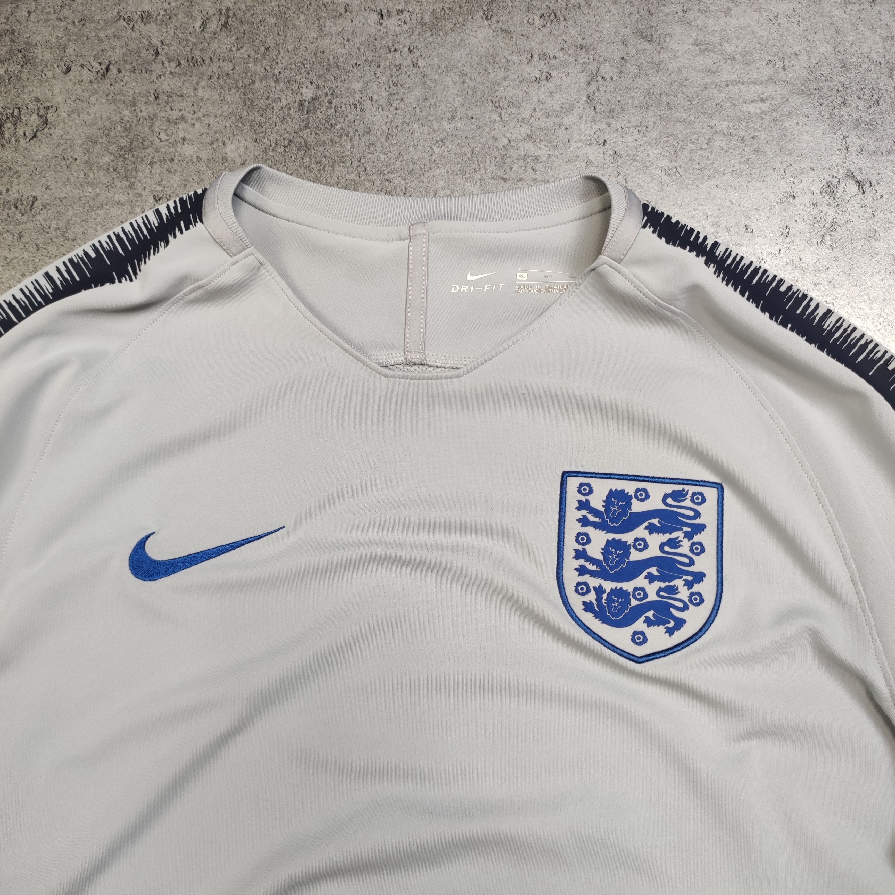 Nike RARE England National Team Football Nike Training Jersey Size US XL / EU 56 / 4 - 5 Thumbnail