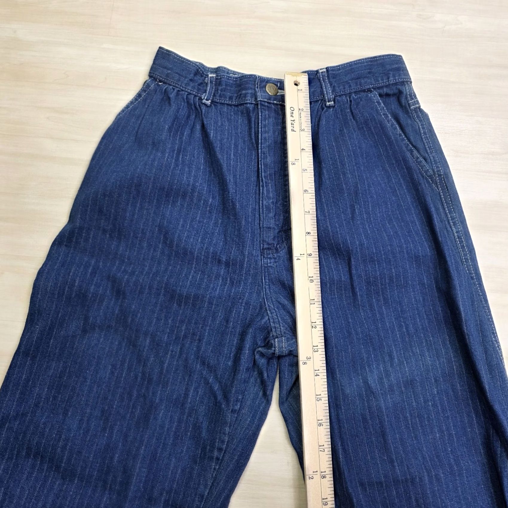 Lee VINTAGE Lee Jeans Blue Pinstripe High Rise Straight Leg Denim 25 x 30 Womens 90s Straight Jeans Size 42" / US 20 - 5 Thumbnail