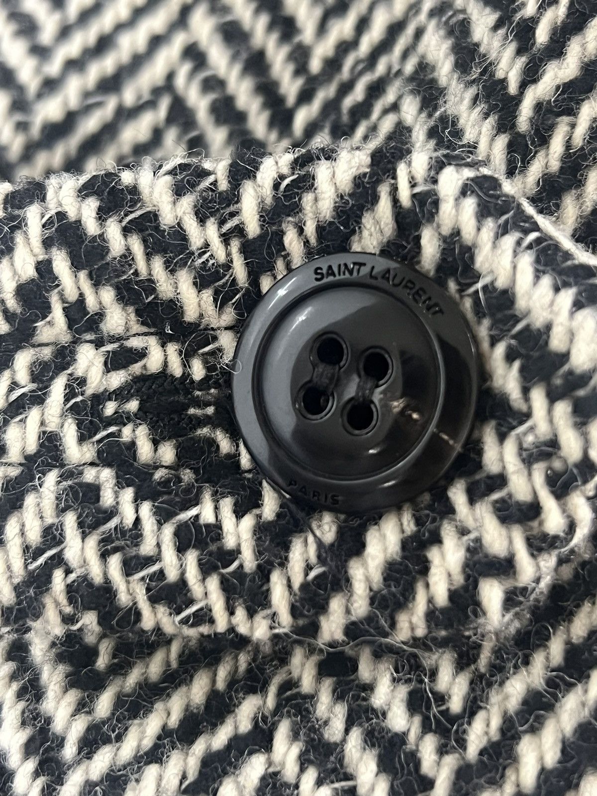 Saint Laurent Paris × Yves Saint Laurent Saint Laurent Chevron Double Breasted Coat in Black Size S / US 4 / IT 40 - 7 Thumbnail
