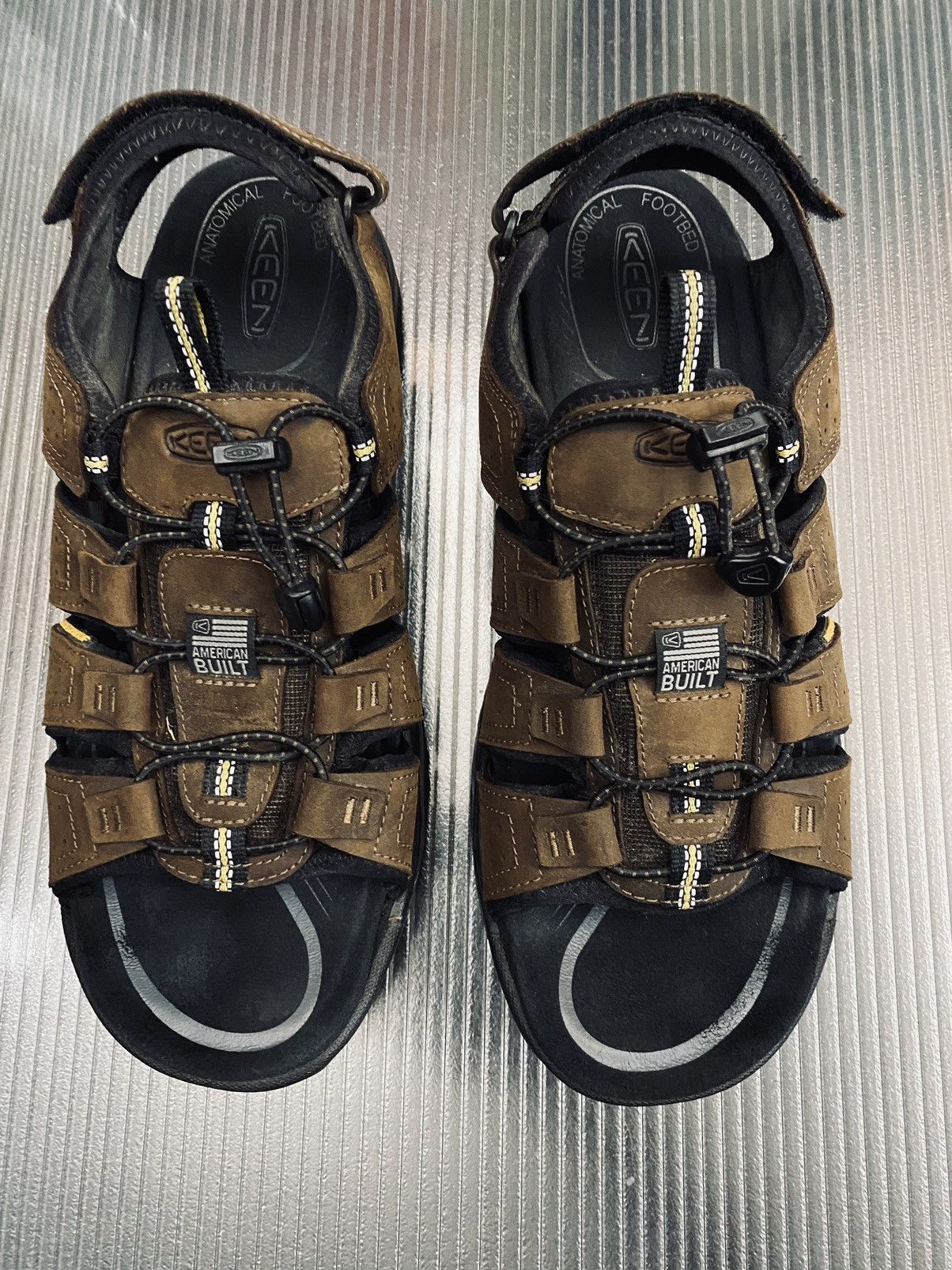 KEEN Keen 🇺🇸 Rialto Brown Leather Waterproof Hiking Sandals 11.5 Size US 11.5 / EU 44-45 - 8 Thumbnail