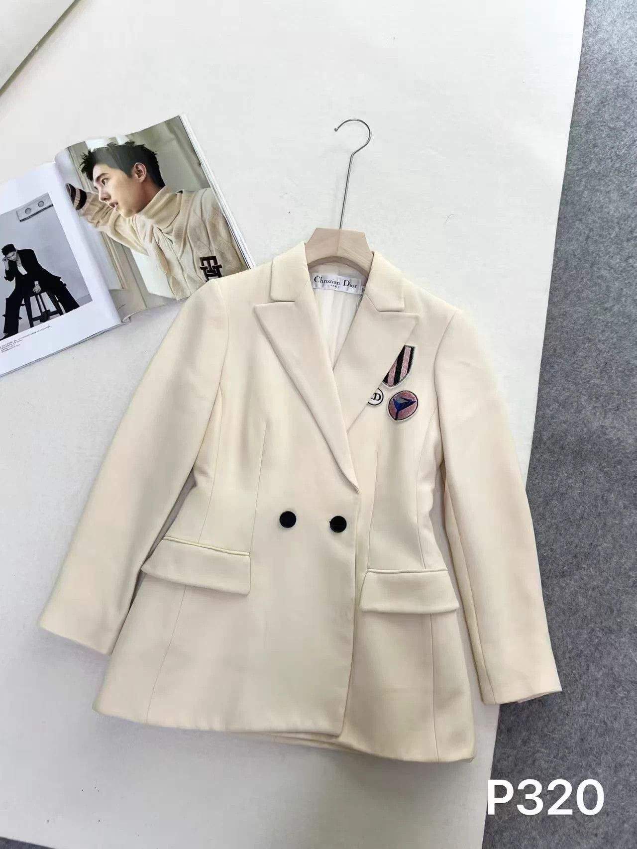 Dior Dior Embroidered Logo Blazer 34 Size XS / US 0-2 / IT 36-38 - 1 Thumbnail