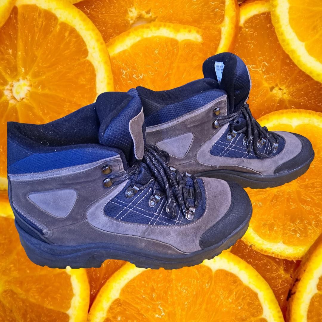 Northwest Territory Northwest Territory Tan and Blue Hiking Boots Model: 64141 S Size US 12 / EU 45 - 1 Thumbnail