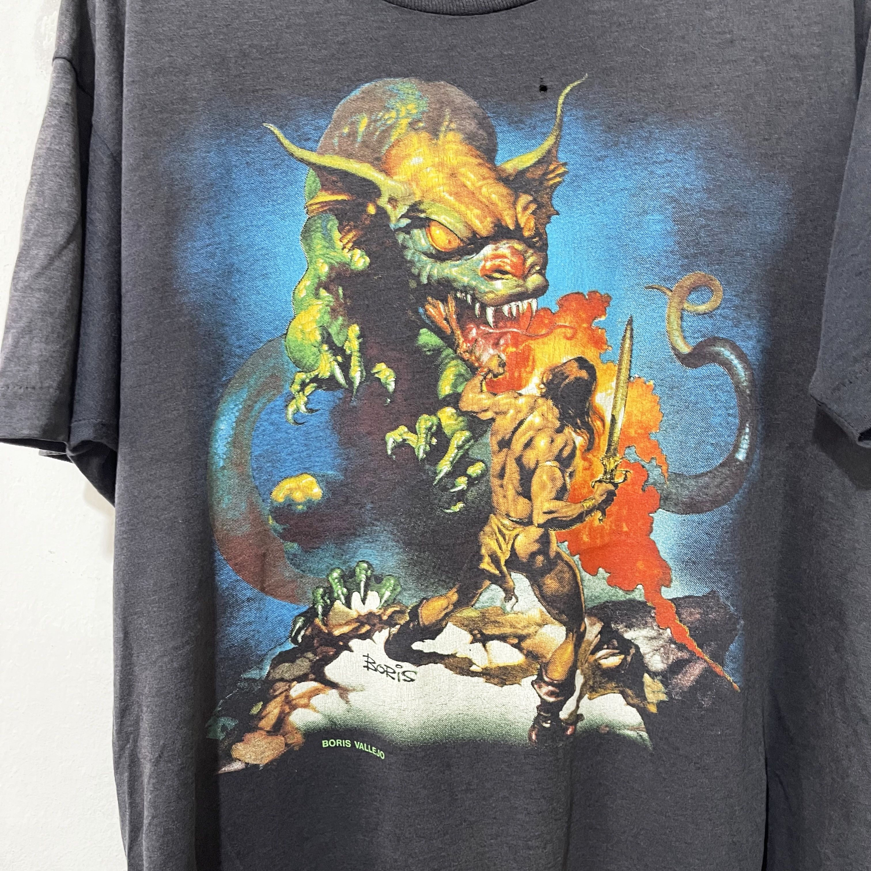 Vintage Vintage 80s Boris Vallejo T-Shirt Size US M / EU 48-50 / 2 - 2 Thumbnail