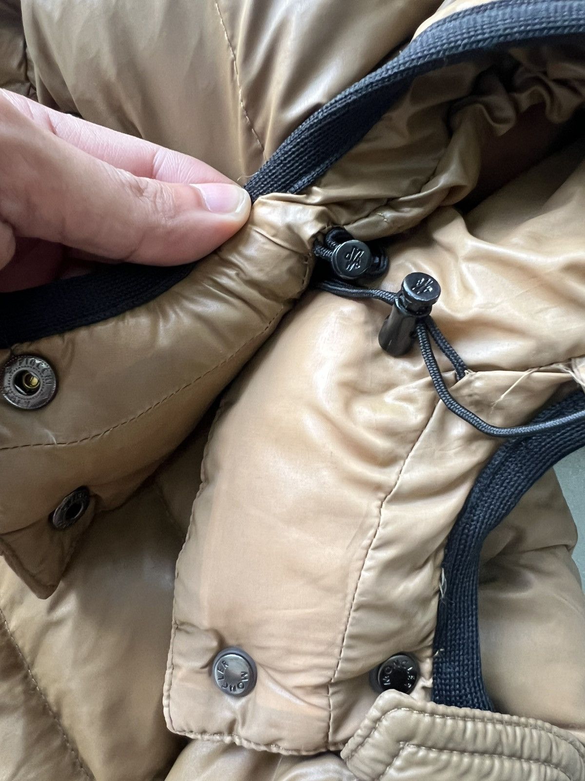 Moncler Moncler Moka Giubbotto Beige Long Down Jacket Hoodie Fur Size XS / US 0-2 / IT 36-38 - 8 Thumbnail