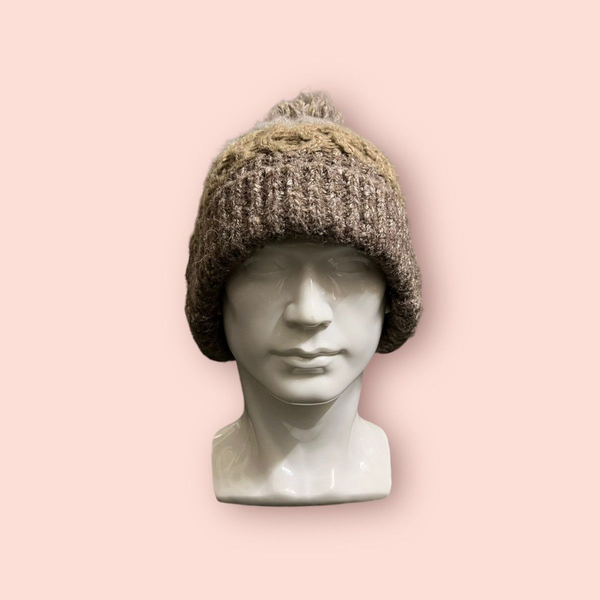 Other VINTAGE JAPAN CABLE KNITTED BEANIE VIVIENNE STYLE DESIGN Size ONE SIZE - 10 Thumbnail