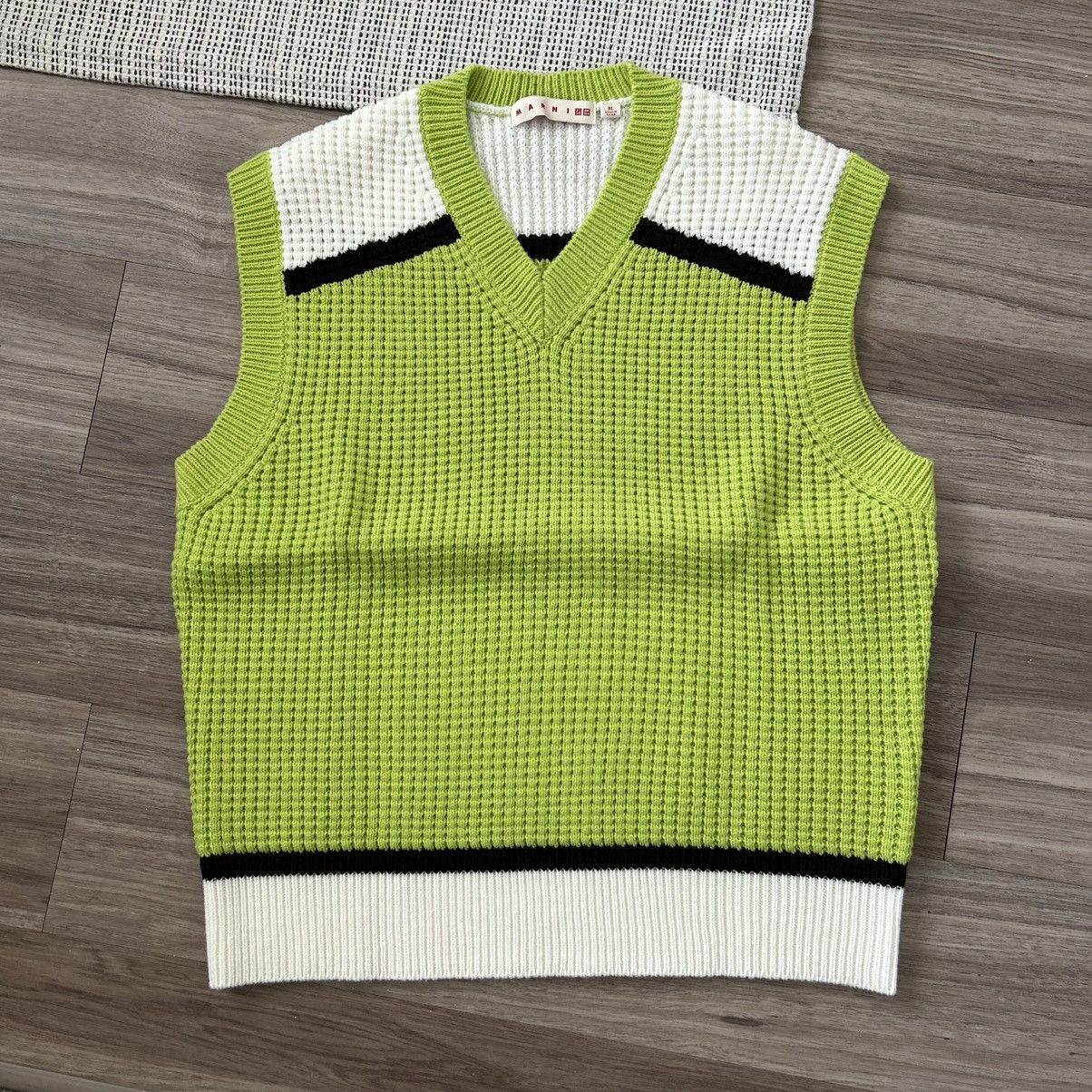 Marni × Uniqlo Uniqlo x Marni knit sweater vest sz XL (women’s) Size XL / US 12-14 / IT 48-50 - 1 Thumbnail