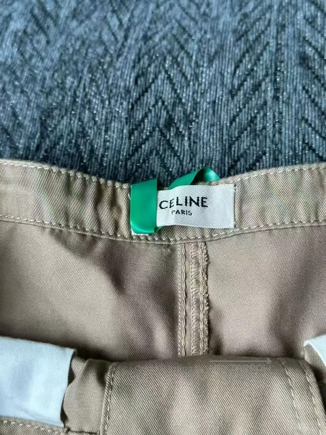 Celine CELINE Khaki Gold Button Shorts| Size US 34 / EU 50 - 3 Thumbnail