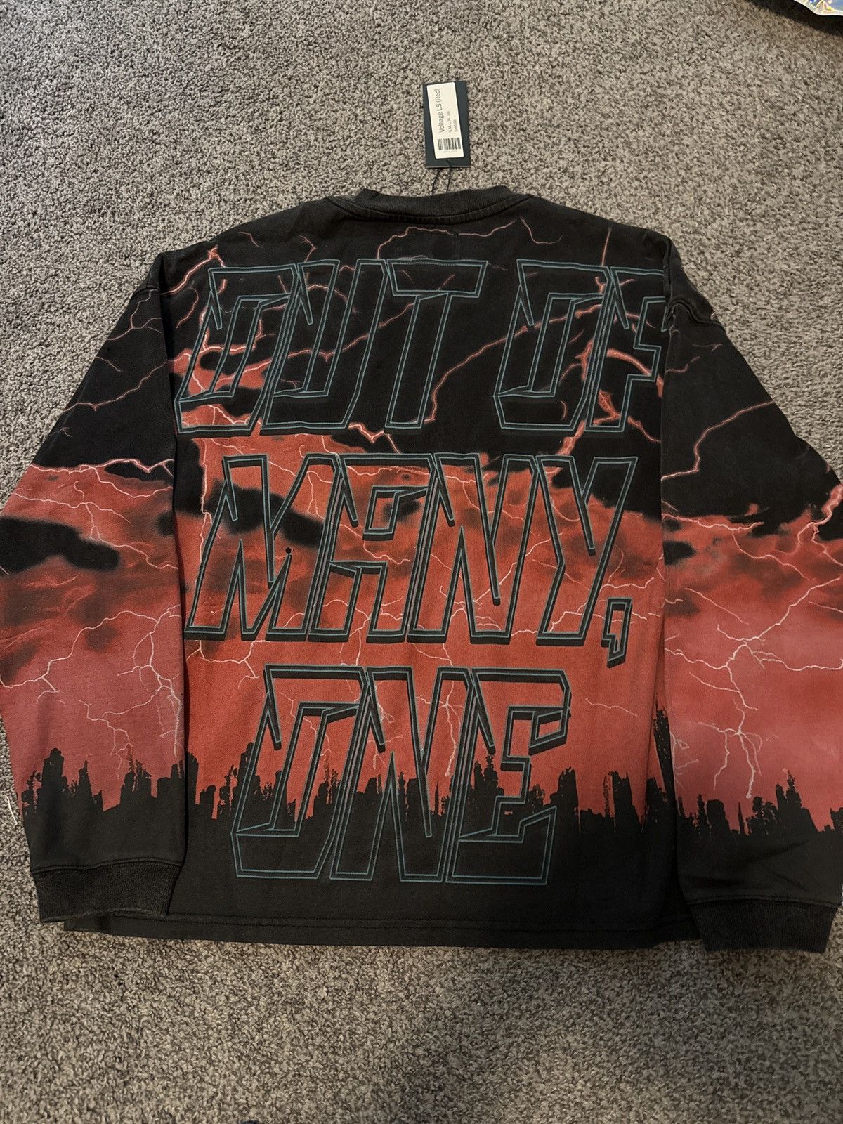 Godspeed Godspeed Voltage, size small, long sleeve, rarity 175/555 Size US S / EU 44-46 / 1 - 2 Thumbnail