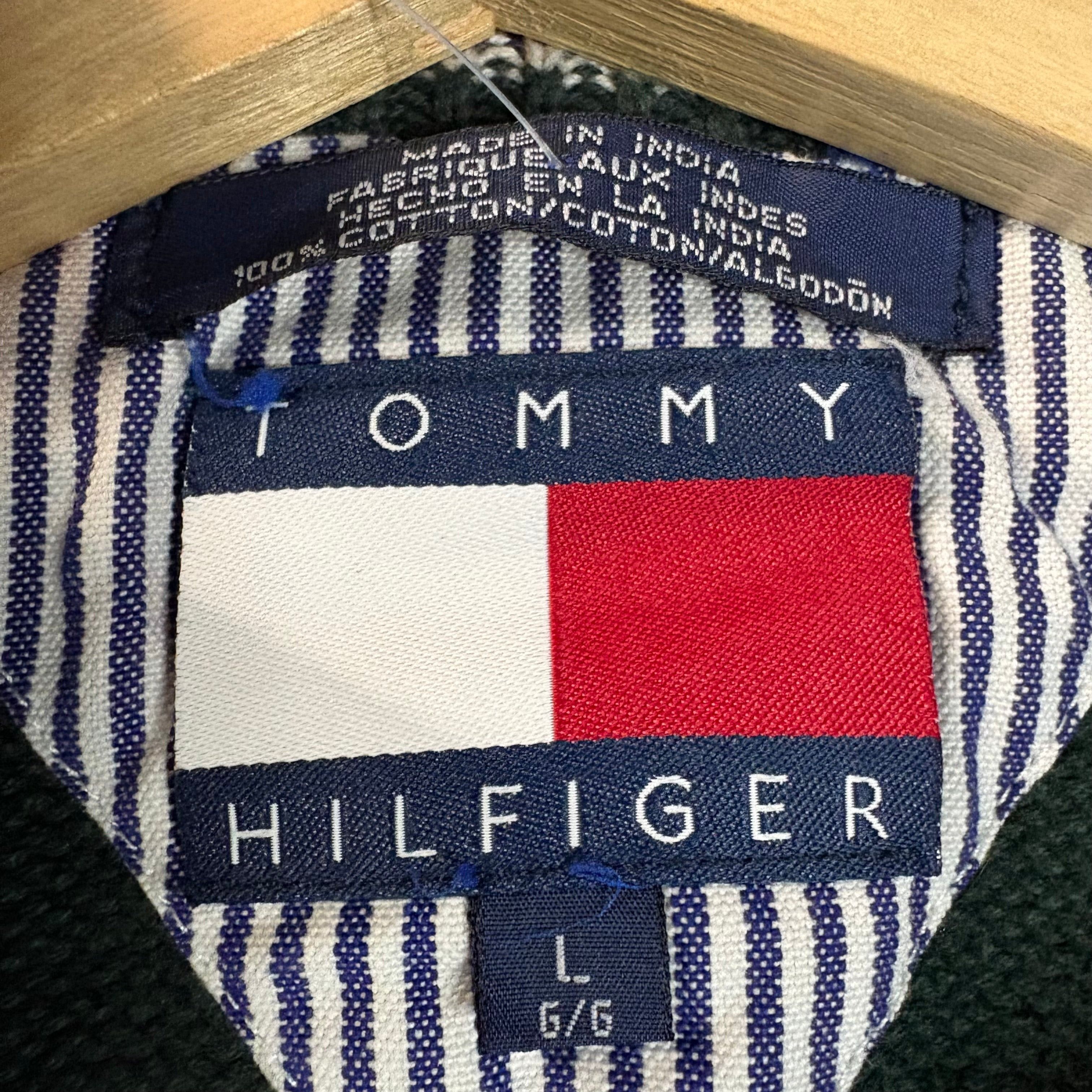 Tommy Hilfiger Vintage 90s Tommy Hilfiger Solid Green Crewneck Sweatshirt Size US L / EU 52-54 / 3 - 5 Thumbnail