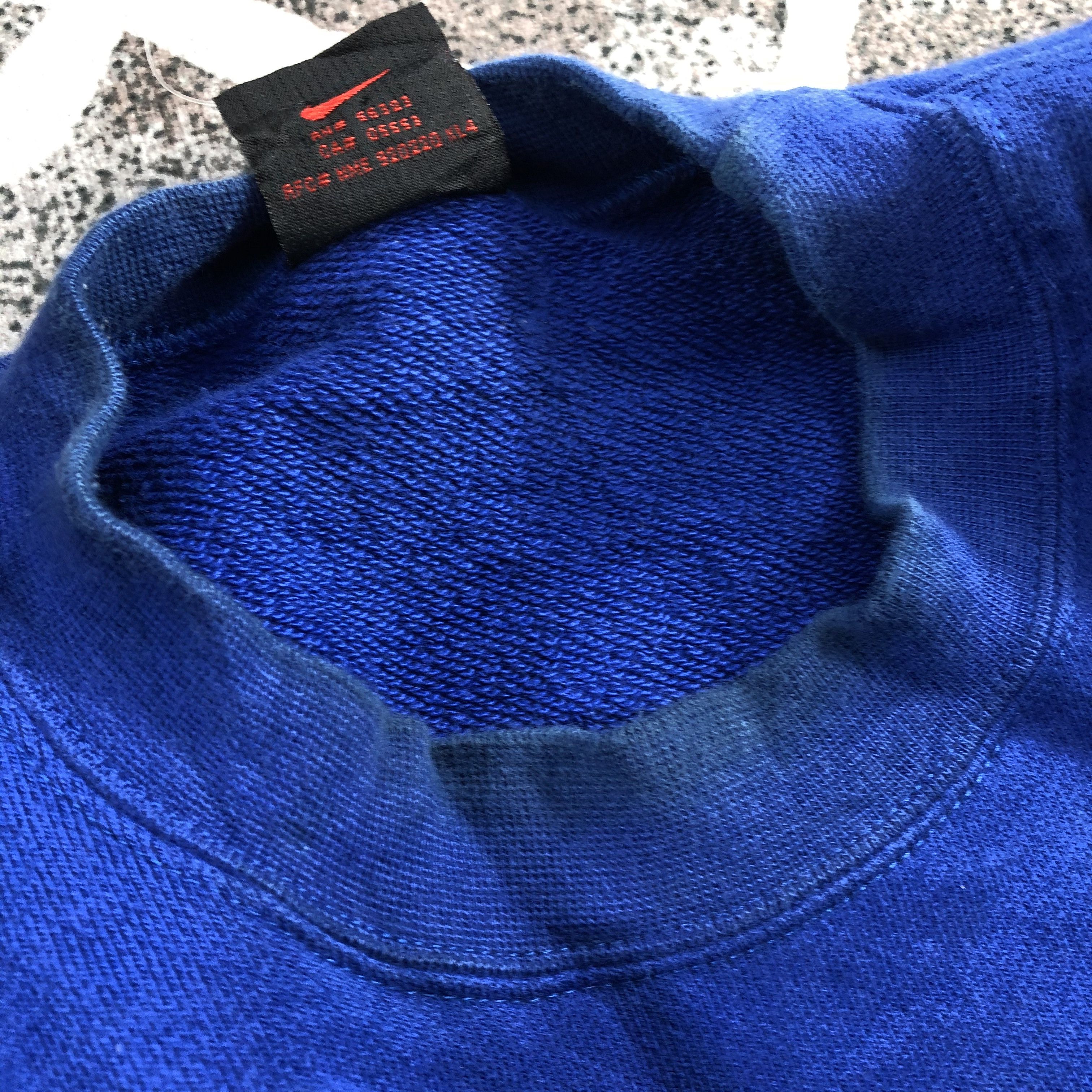 Nike Vintage Nike Swoosh Blue Sweatshirts F183 Size US M / EU 48-50 / 2 - 7 Thumbnail