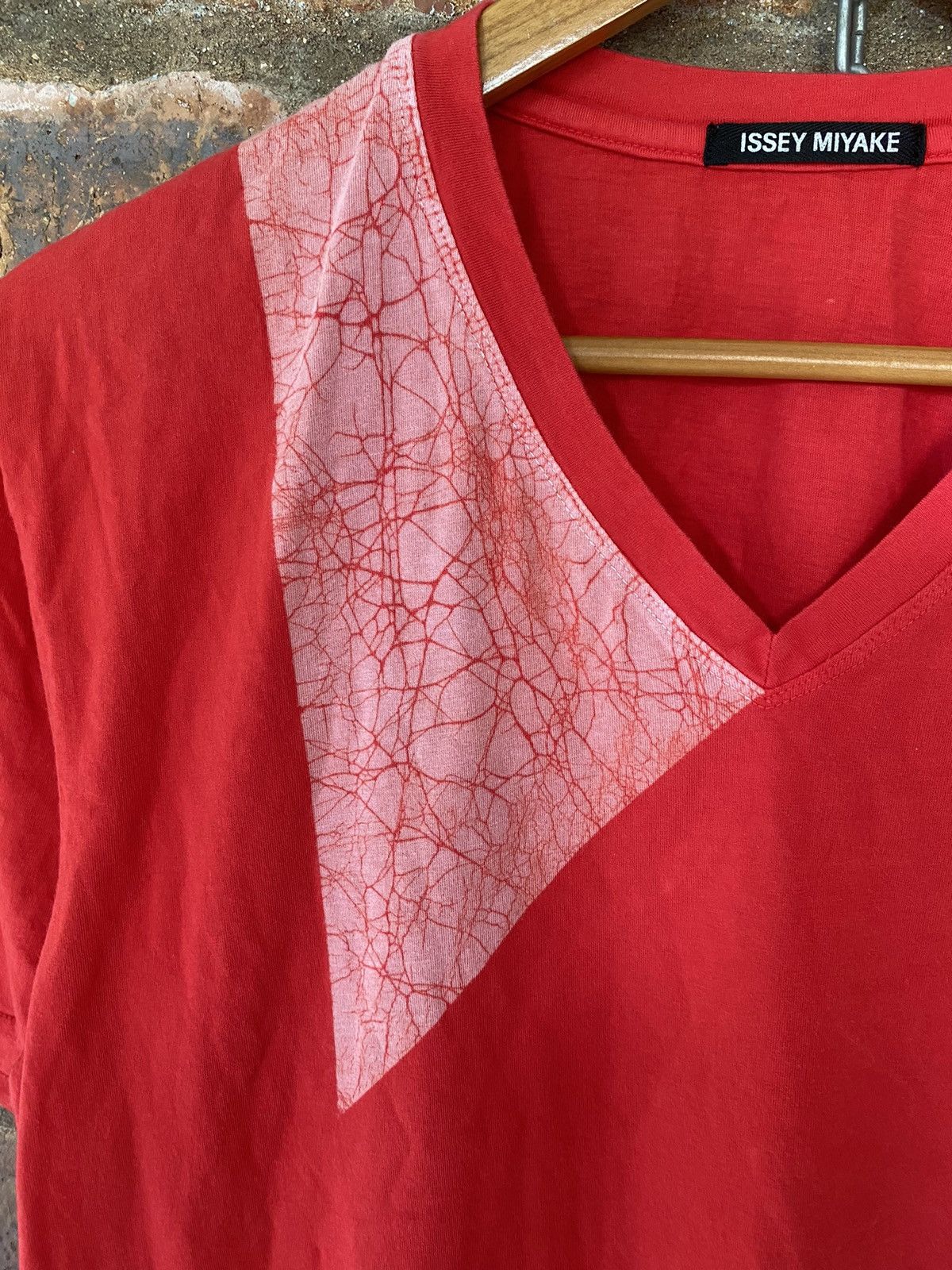 Final Home SS00 Issey Miyake Marble triangle V Neck tee Size US M / EU 48-50 / 2 - 5 Thumbnail