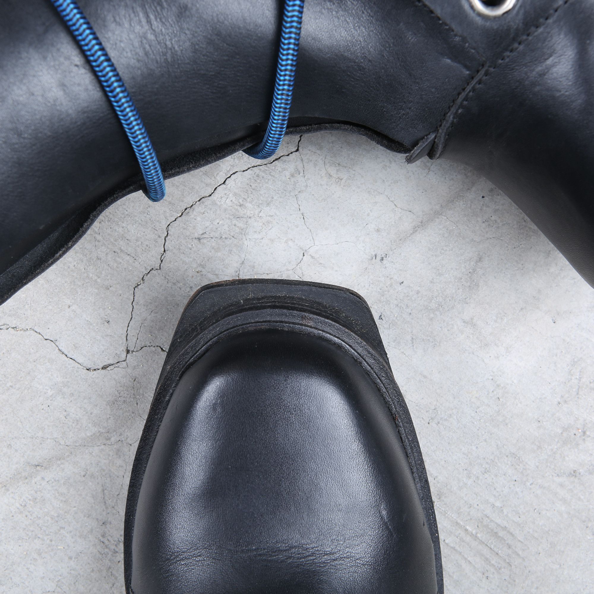 Dirk Bikkembergs Dirk Bikkembergs Black Bungee Boots 1996 Steel Cut Heel Size US 11 / EU 44 - 8 Thumbnail