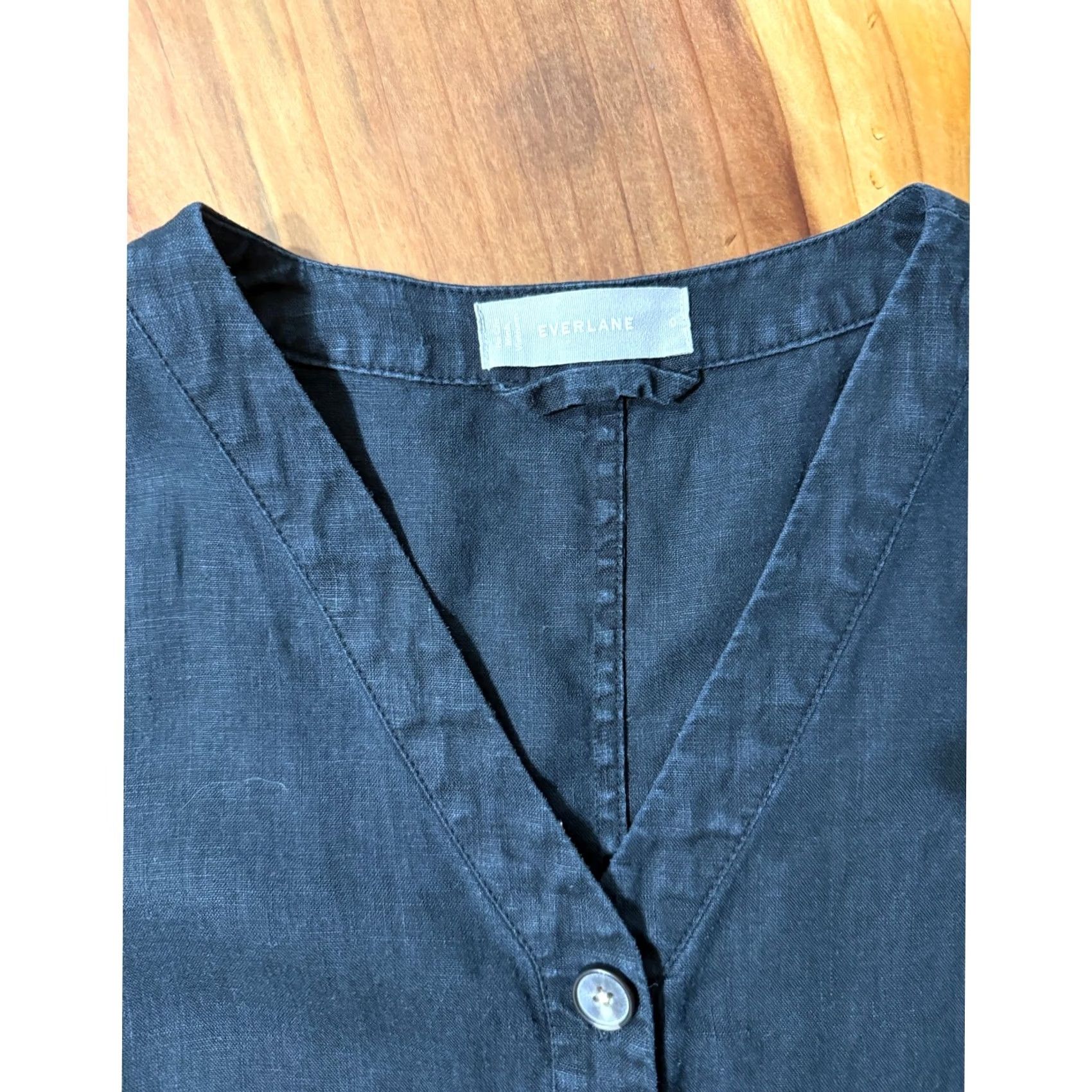 Everlane VINTAGE? No. Everlane Jumpsuit Women's Linen Button Tie waist Short sleeve L26 Black Knit One-Piece Crew Neck Size 25" / US 0 / IT 36 - 3 Thumbnail